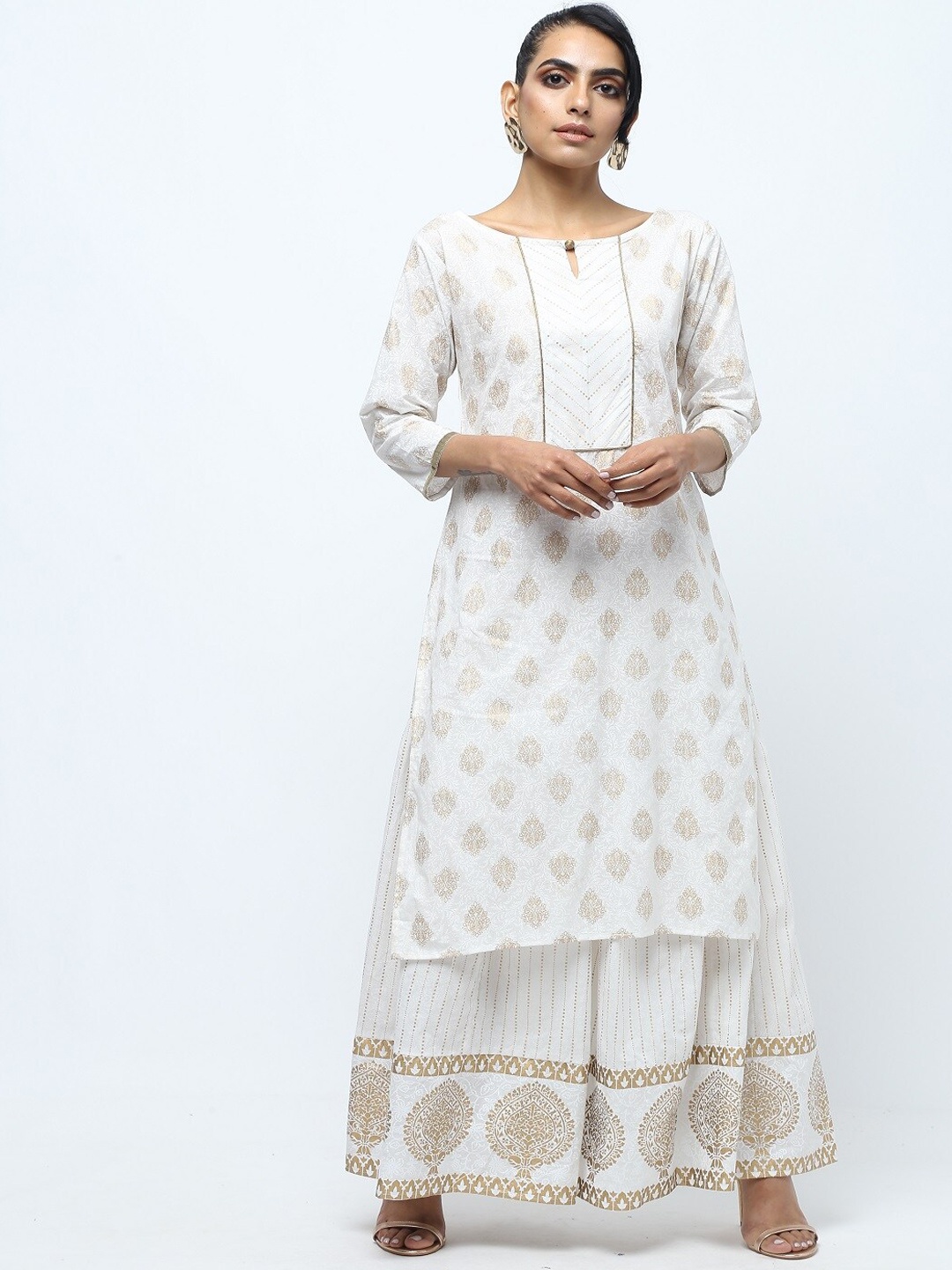 

VEDANA Women White & Gold-Toned Ethnic Motifs Pure Cotton Kurta With Sharara