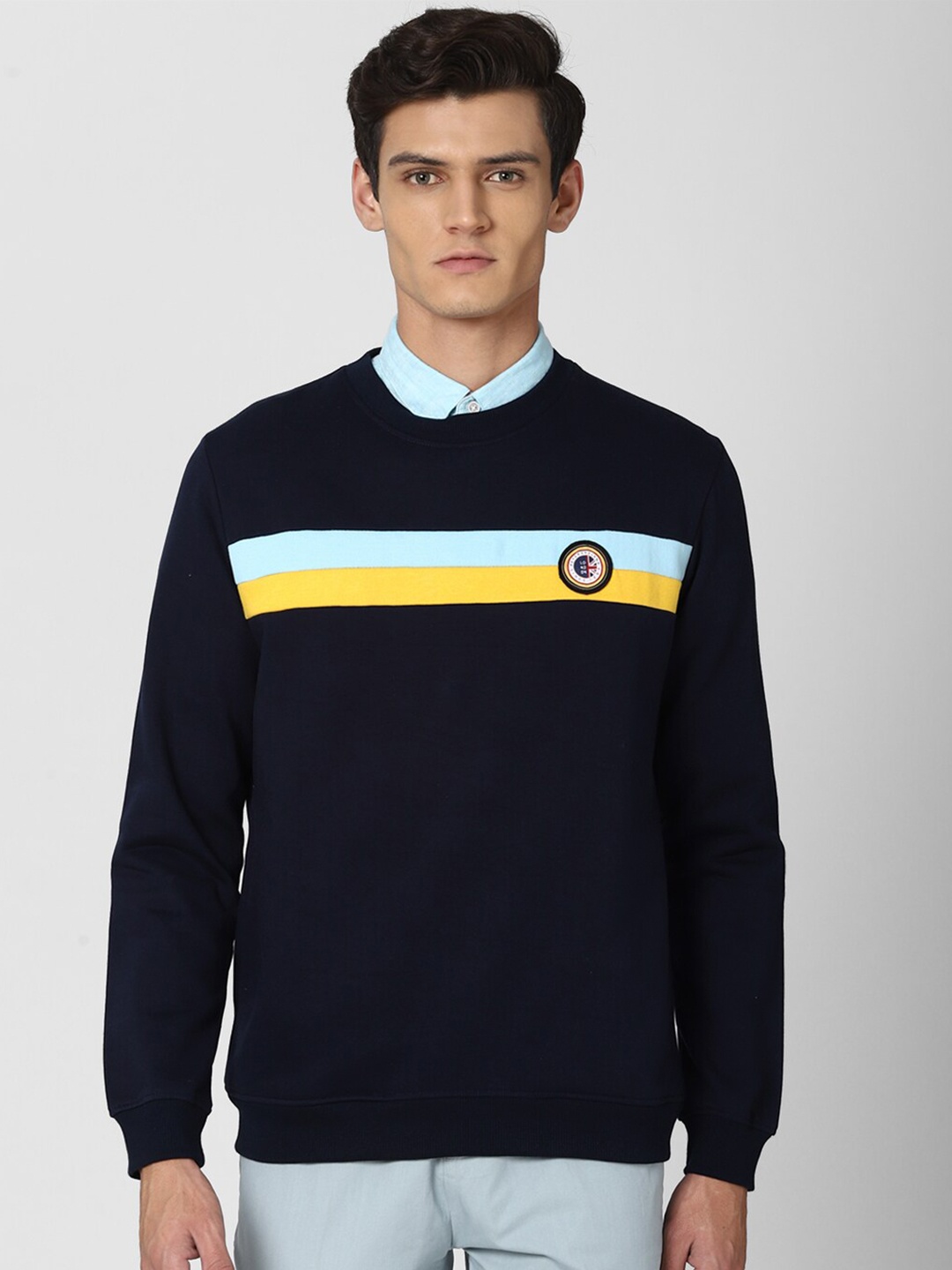 

Peter England Casuals Men Navy Blue Sweatshirt