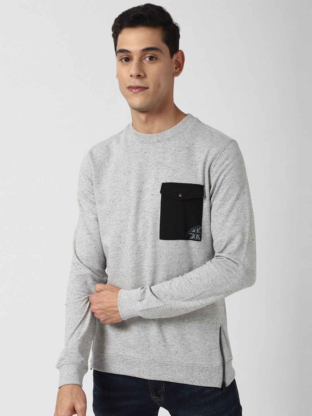 

Peter England Casuals Men Grey Solid Sweatshirt