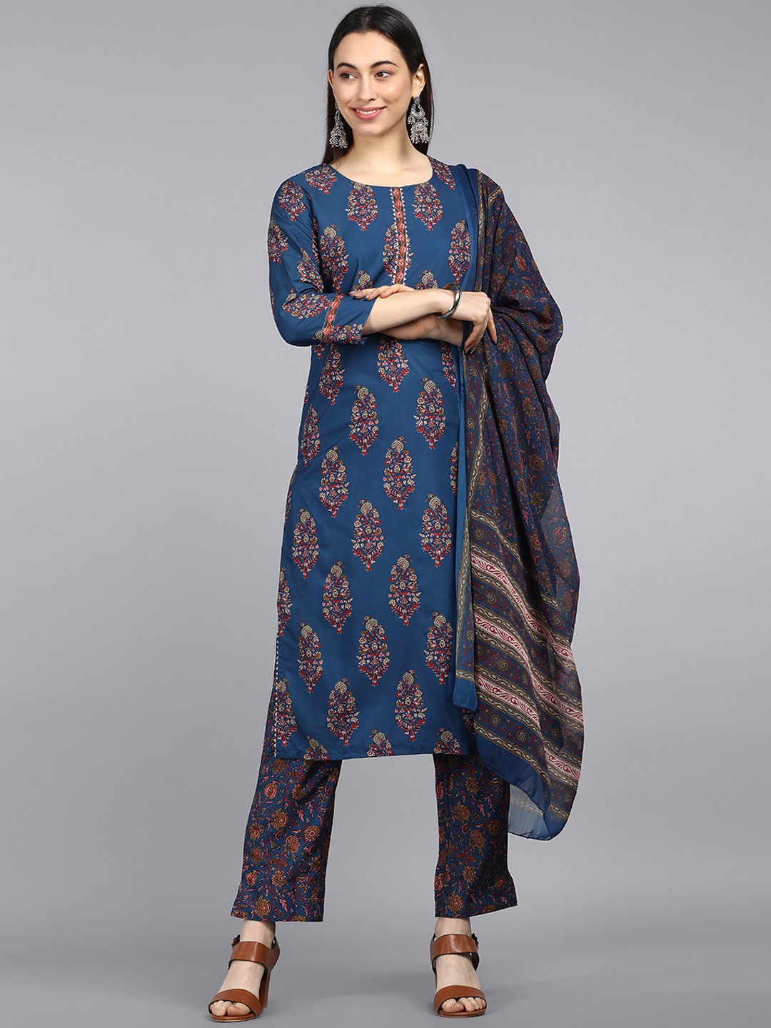 

AHIKA Women Navy Blue & Brown Floral Printed Kurta With Trousers & Dupatta