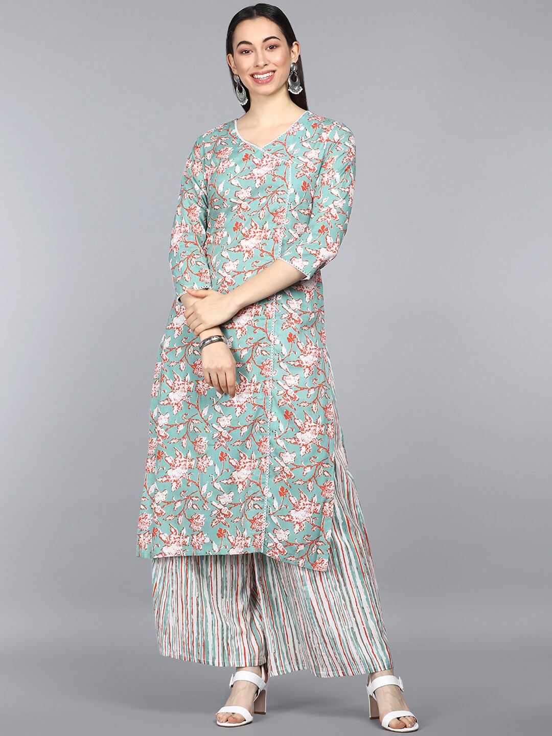 

AHIKA Women Sea Green Floral Printed Pure Cotton Kurta with Sharara