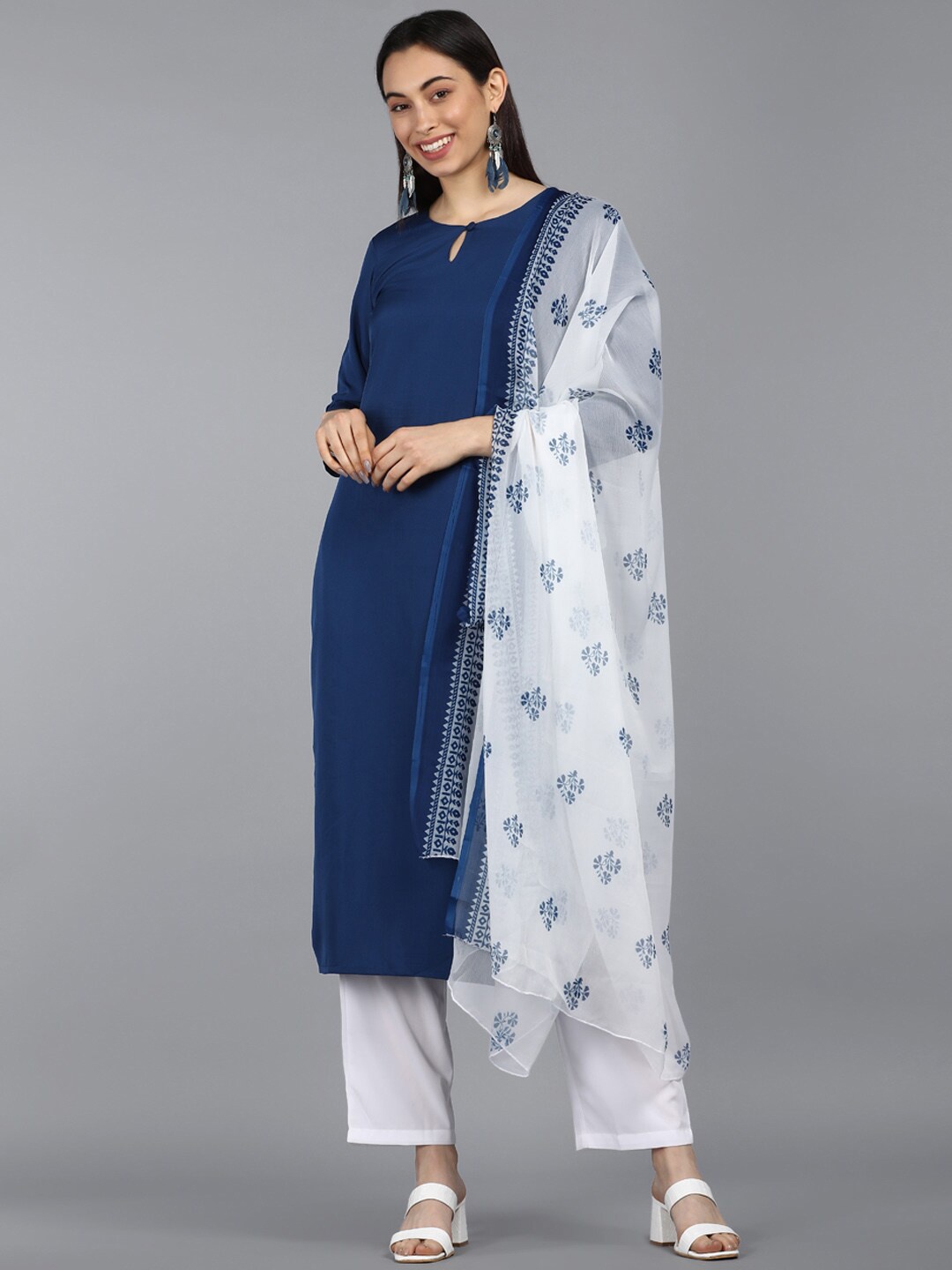 

AHIKA Women Navy Blue & White Kurta With Trousers & Dupatta