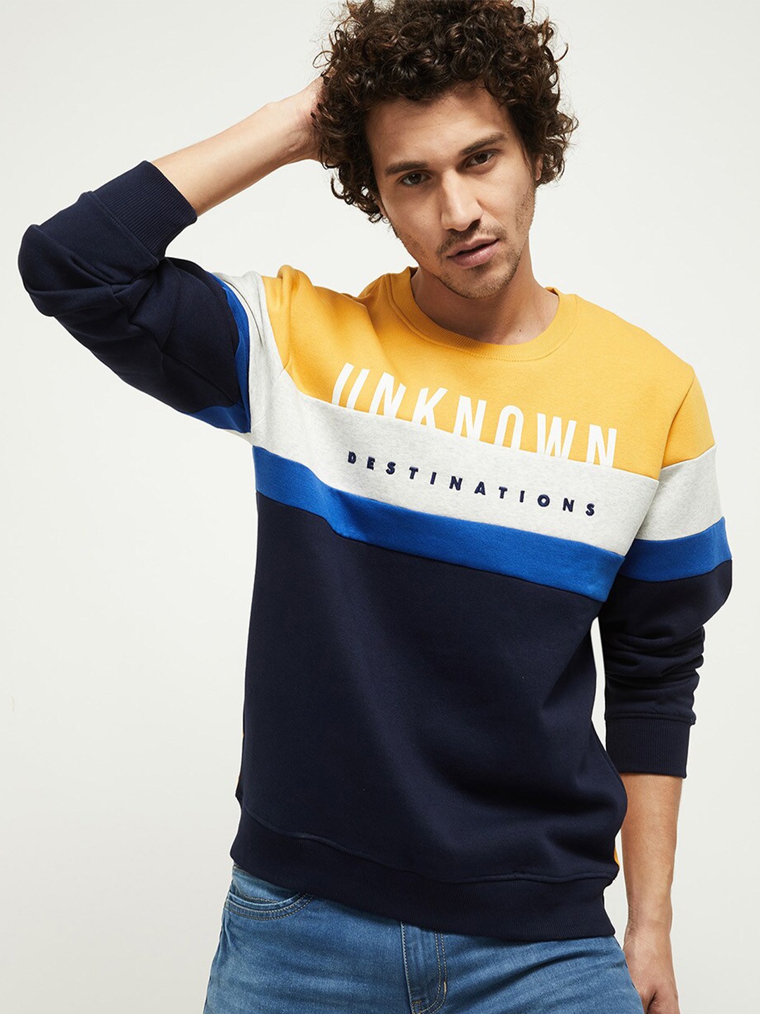 

max Men Navy Blue & Yellow Colourblocked Sweatshirt