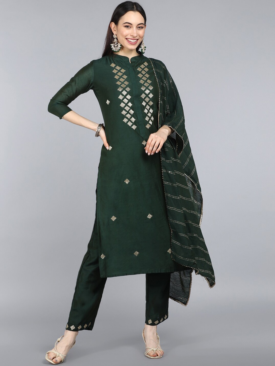 

AHIKA Women Green Geometric Embroidered Kurta Set With Dupatta