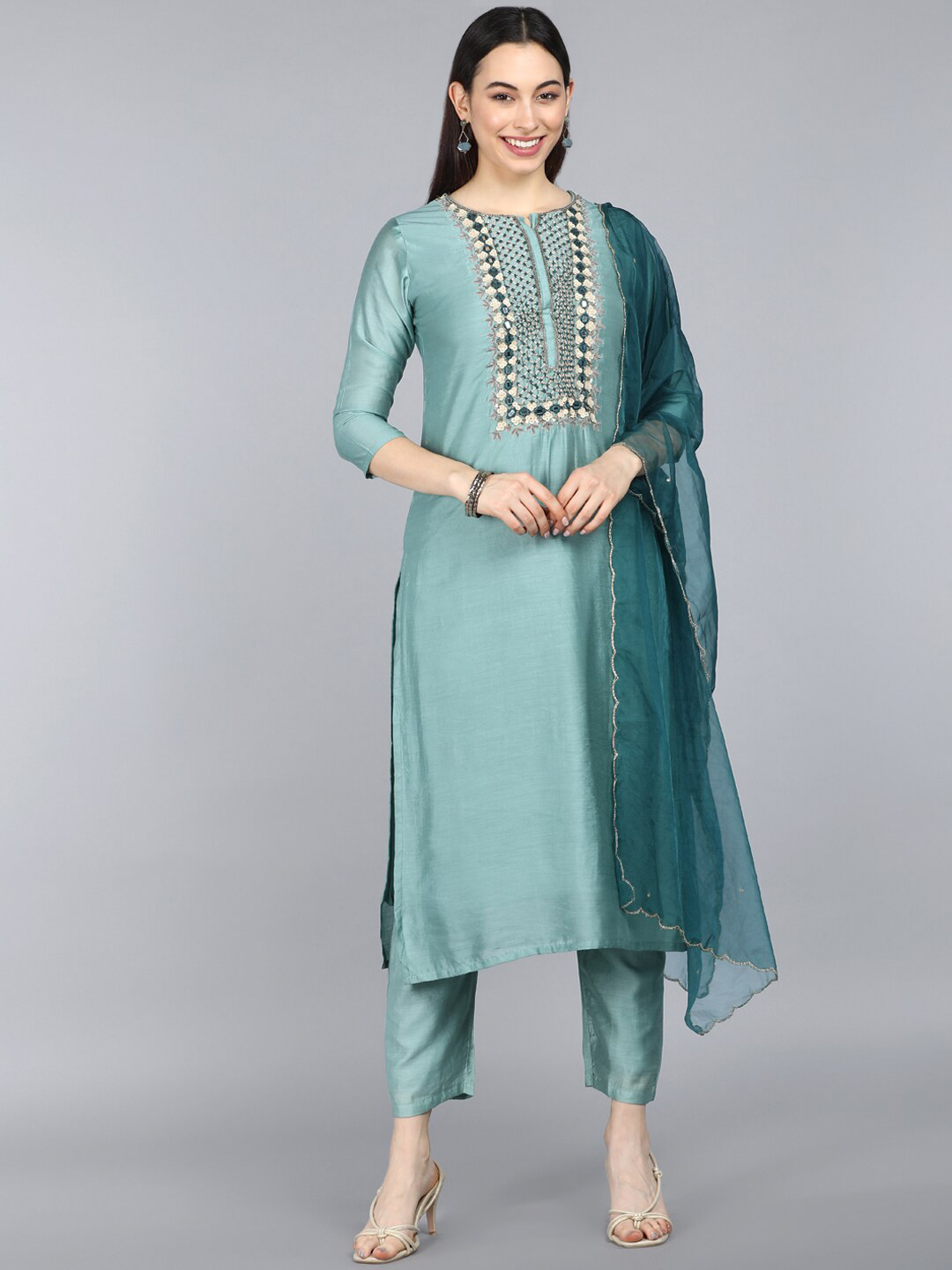 

AHIKA Women Sea Green Yoke Design Kurta with Trousers & Dupatta