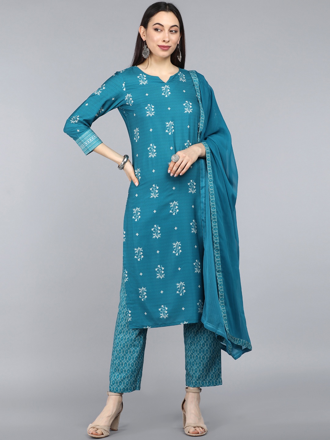 

AHIKA Women Teal Ethnic Motifs Printed Kurta with Trousers & Dupatta