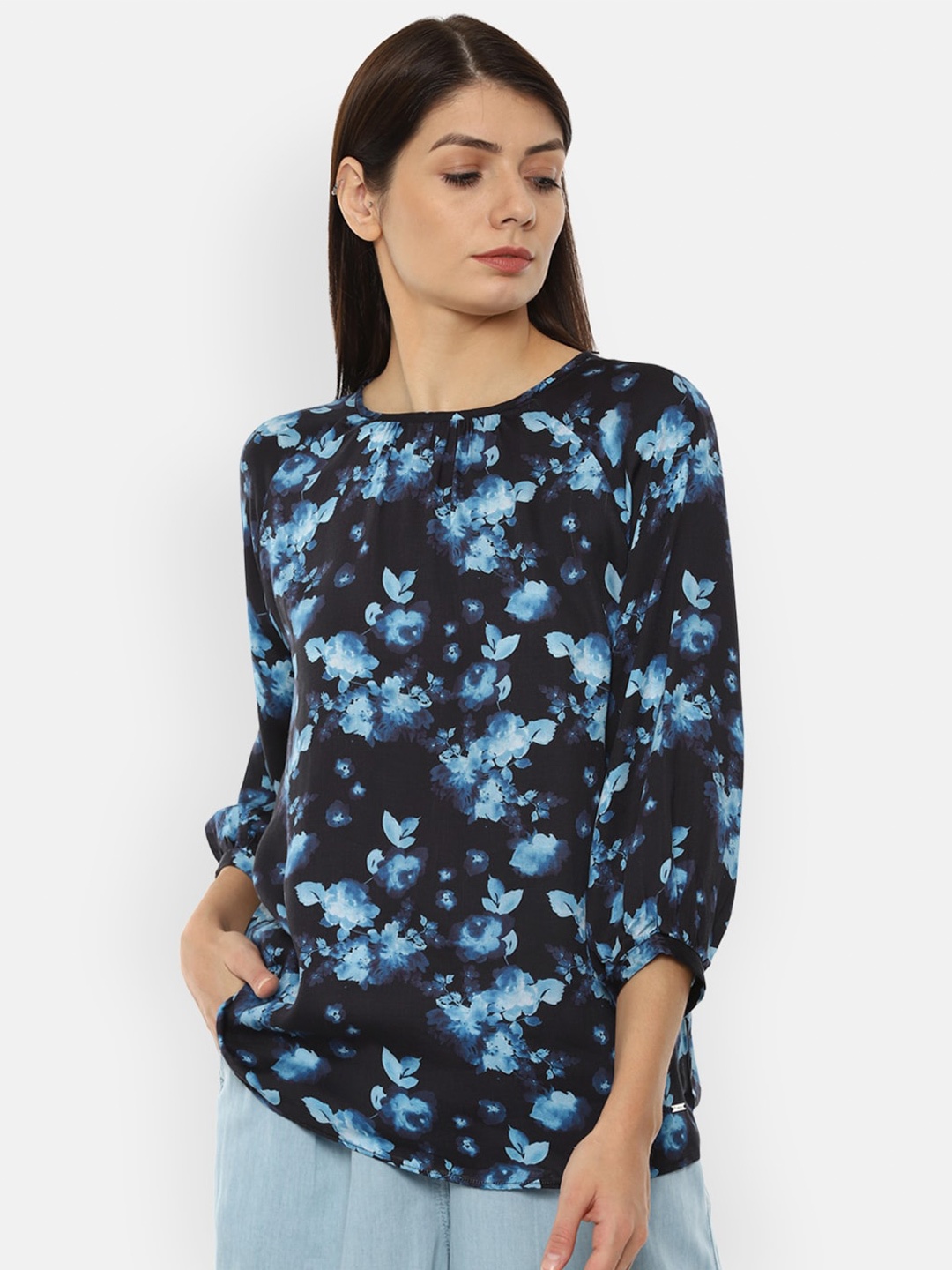 

Van Heusen Woman Blue Floral Print Top