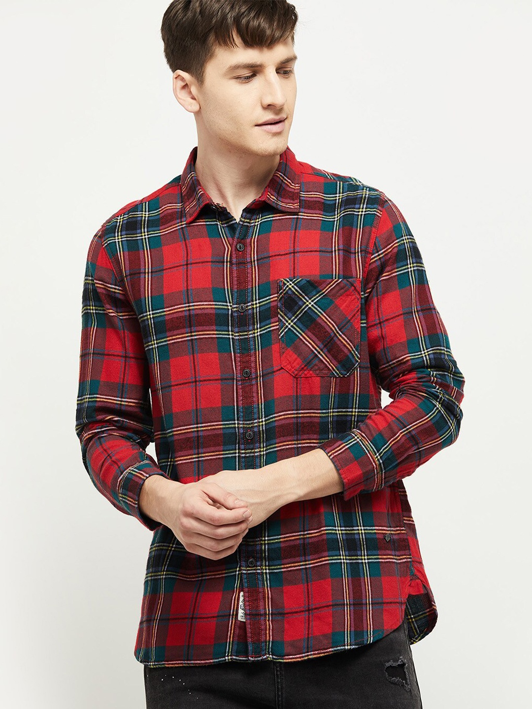 

max Men Red Tartan Checked Casual Shirt