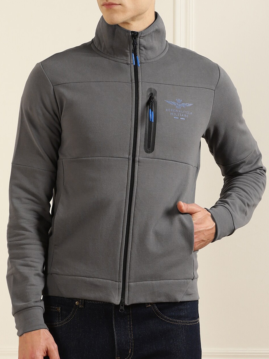 

Aeronautica Militare Men Grey Solid Cotton Windcheater Regular Tailored Jacket