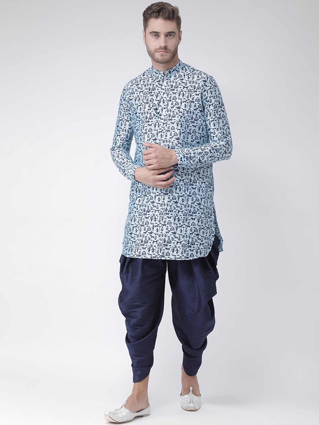 

DEYANN Men Blue Ethnic Motifs Printed Dupion Silk Kurta with Dhoti Pants