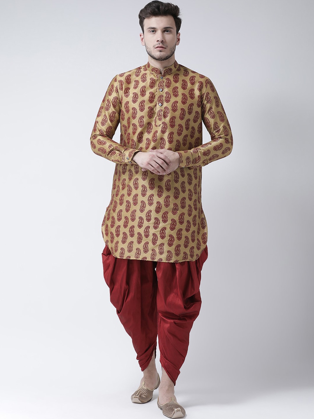 

DEYANN Men Brown & Maroon Paisley Printed Dupion Silk Kurta With Patiala