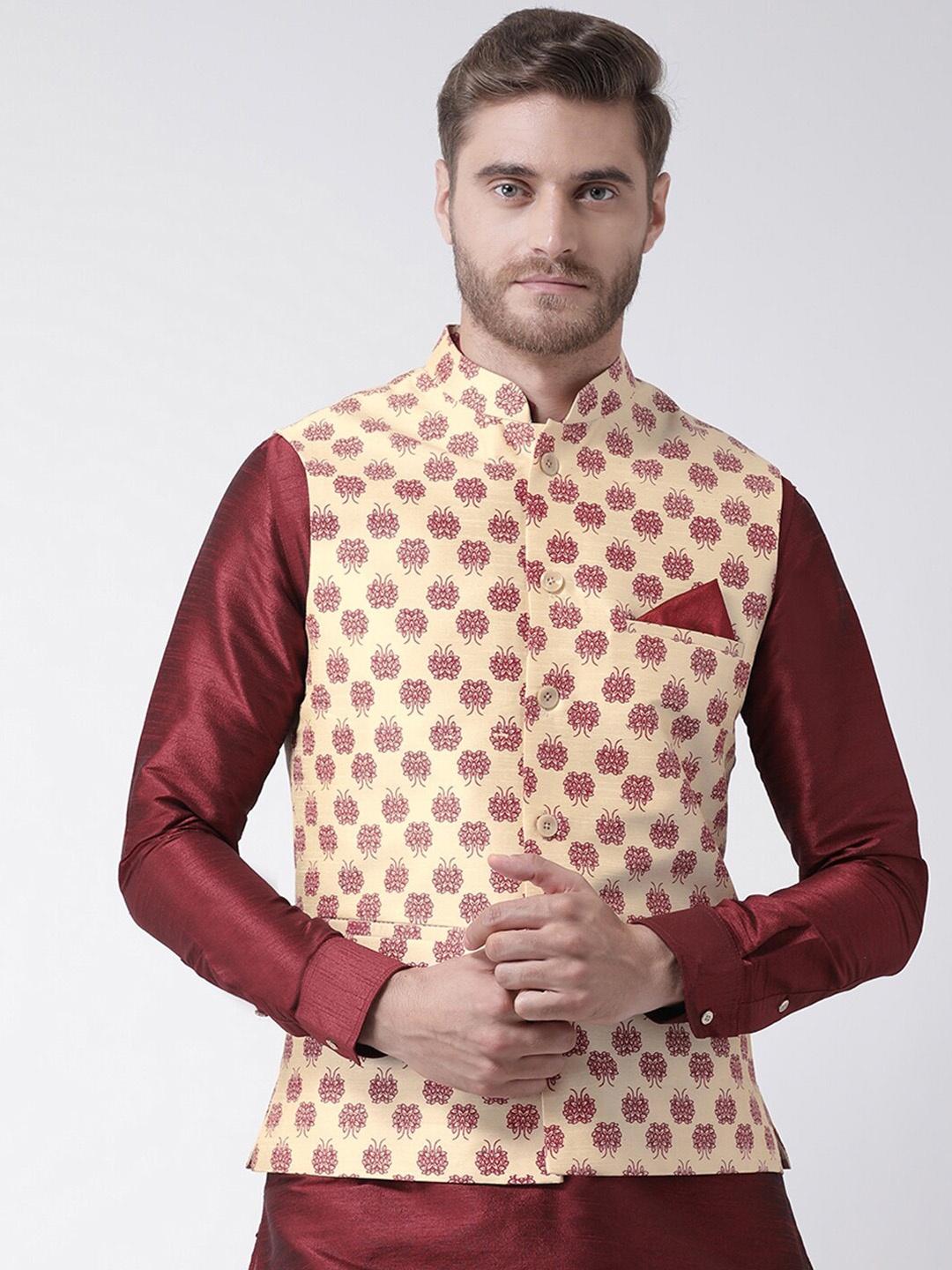

DEYANN Men Cream-Coloured & Maroon Printed Dupion Silk Nehru Jacket