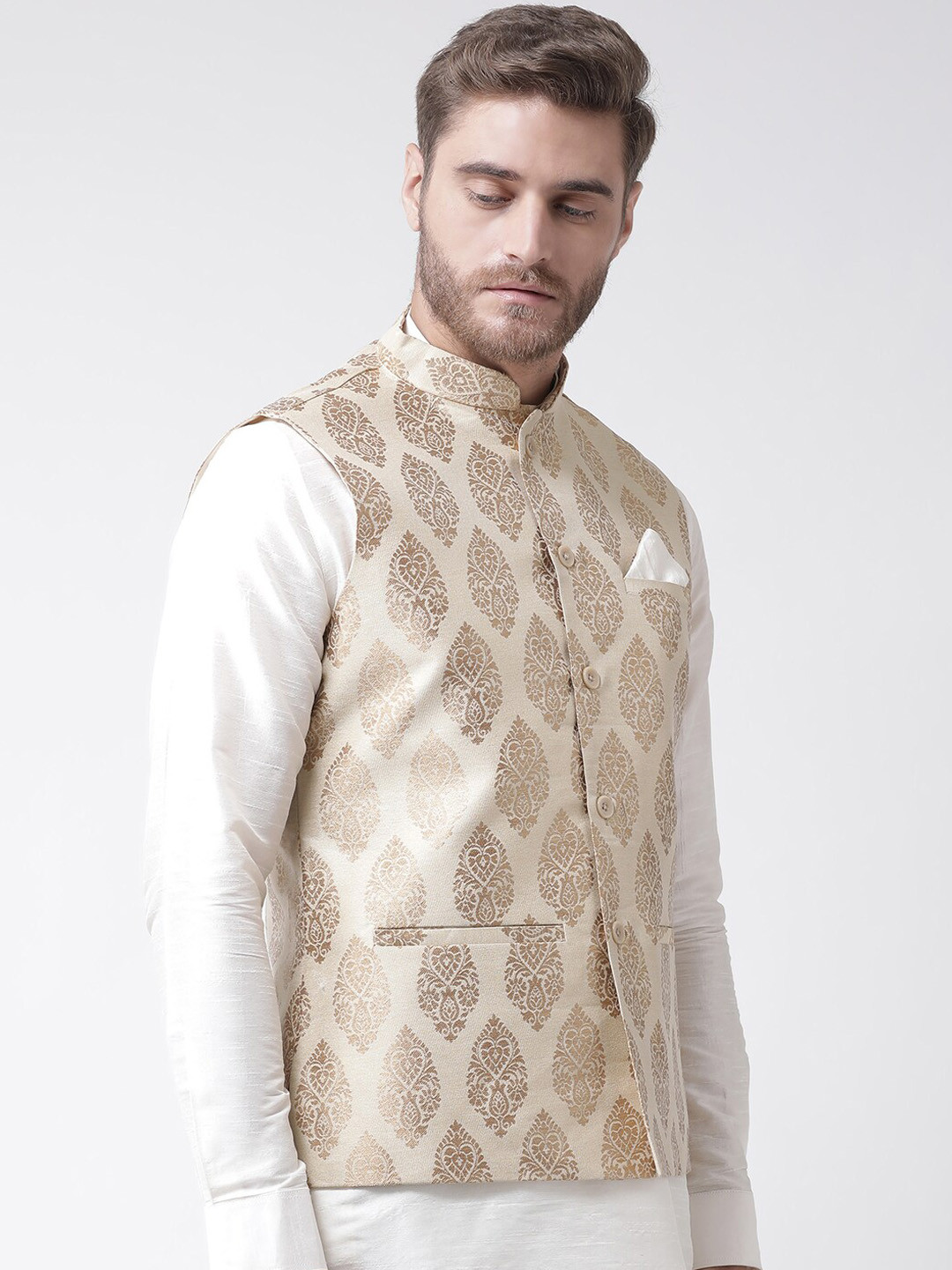 

DEYANN Men Cream-Coloured & Gold-Coloured Woven-Design Jacquard Nehru Jacket