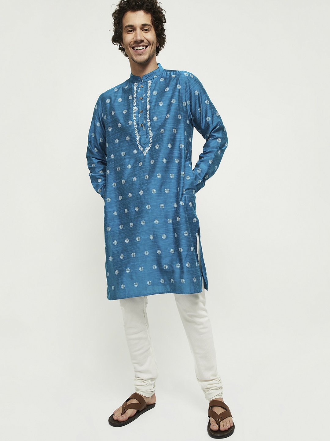 

max Men Blue Ethnic Motifs Printed Thread Work Kurta