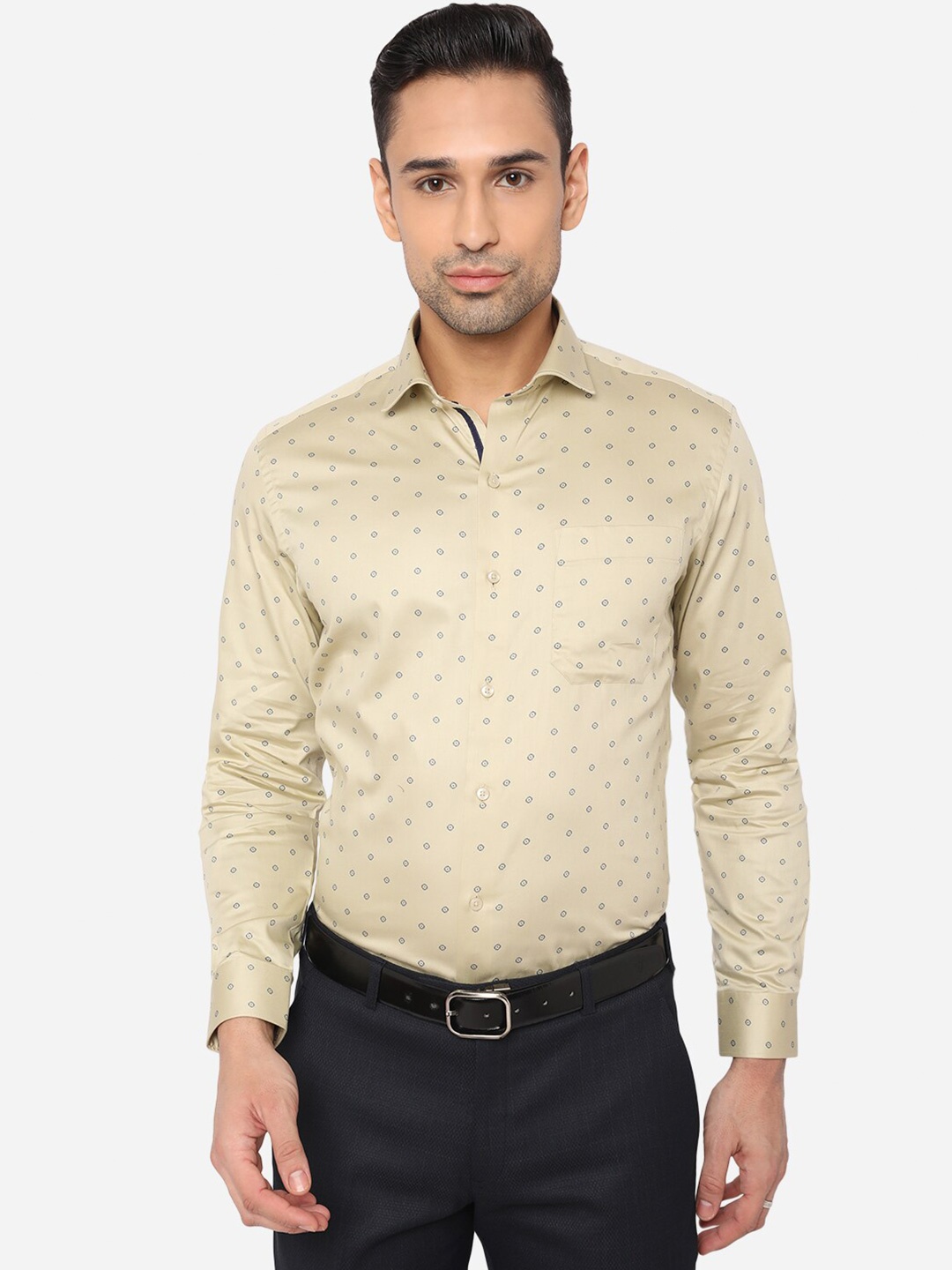 

Greenfibre Men Beige Slim Fit Printed Formal Shirt