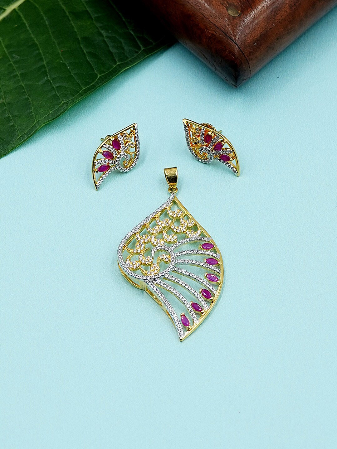 

Voylla Women Gold-Toned & Brass-Plated CZ Enamelled Pendant With Earrings