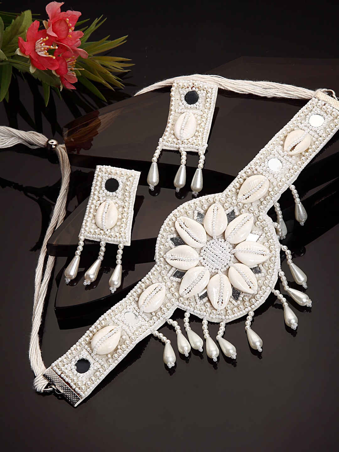 

Sargi Silver-Plated Off-White Bead Studded Jewellery Set