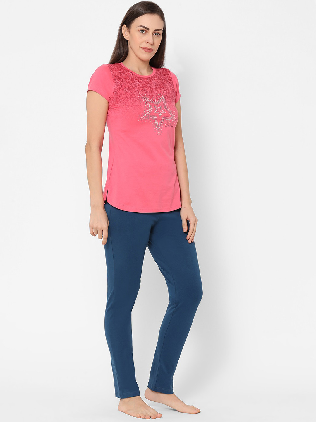 

Sweet Dreams Women Pink & Blue Printed Night suit