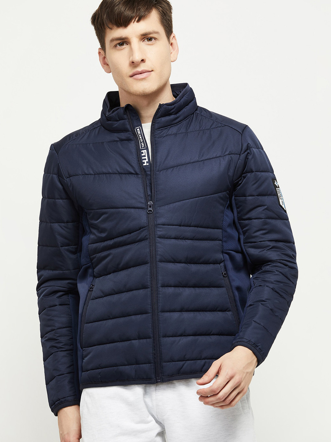 

max Men Navy Blue Self Design Polyester Regular Puffer Jacket