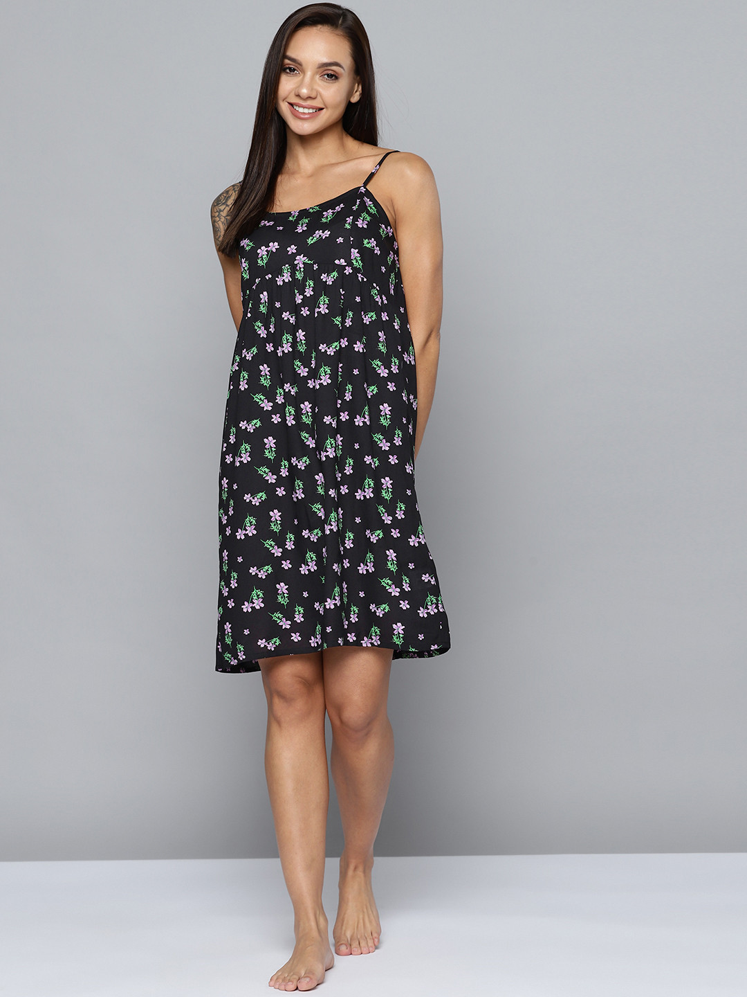 

HERE&NOW Women Black & Green Printed Nightdress
