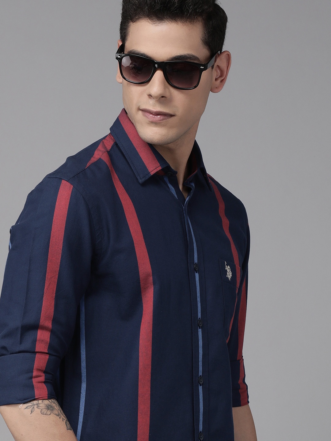 

U S Polo Assn Men Navy Blue & Red Colourblocked Full Sleeves Casual Shirt