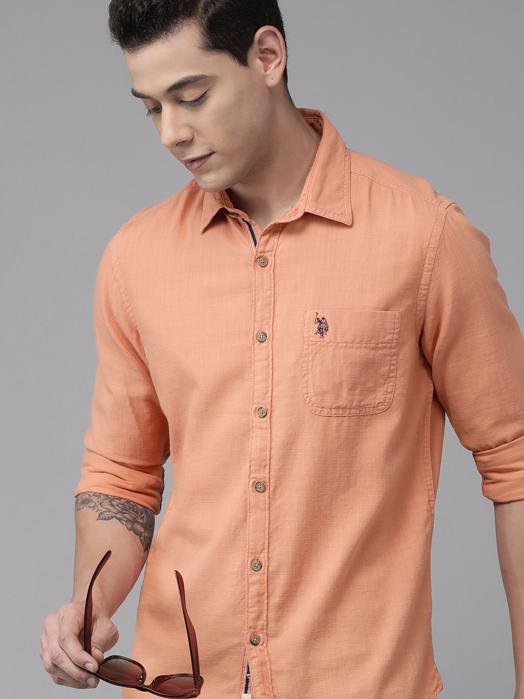 

U S Polo Assn Denim Co Men Peach-Coloured Solid Textured Full Sleeves Casual Shirt