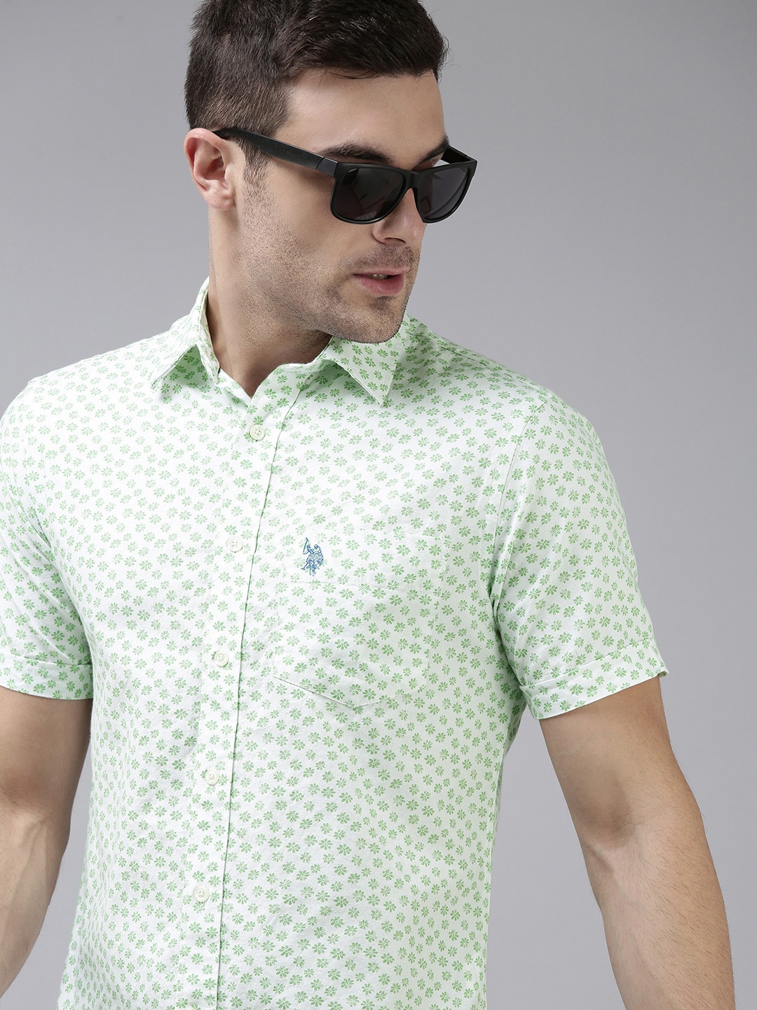 

U S Polo Assn Men Green Floral Printed Pure Cotton Casual Shirt