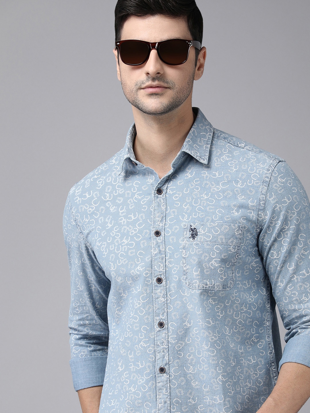 

U S Polo Assn Denim Co Men Blue & White Floral Printed Casual Shirt