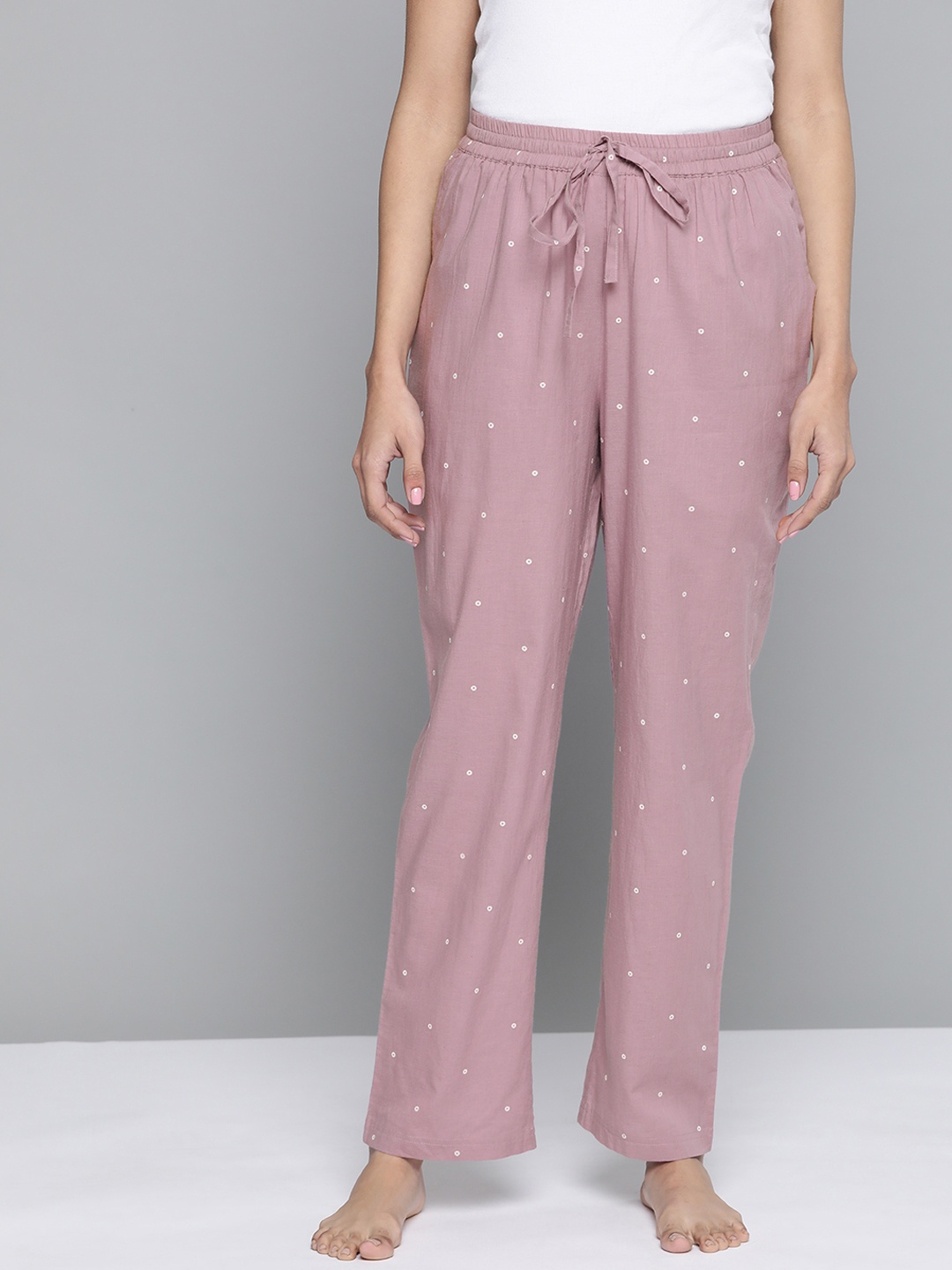

HERE&NOW Women Mauve & White Geometric Printed Pure Cotton Lounge Pants