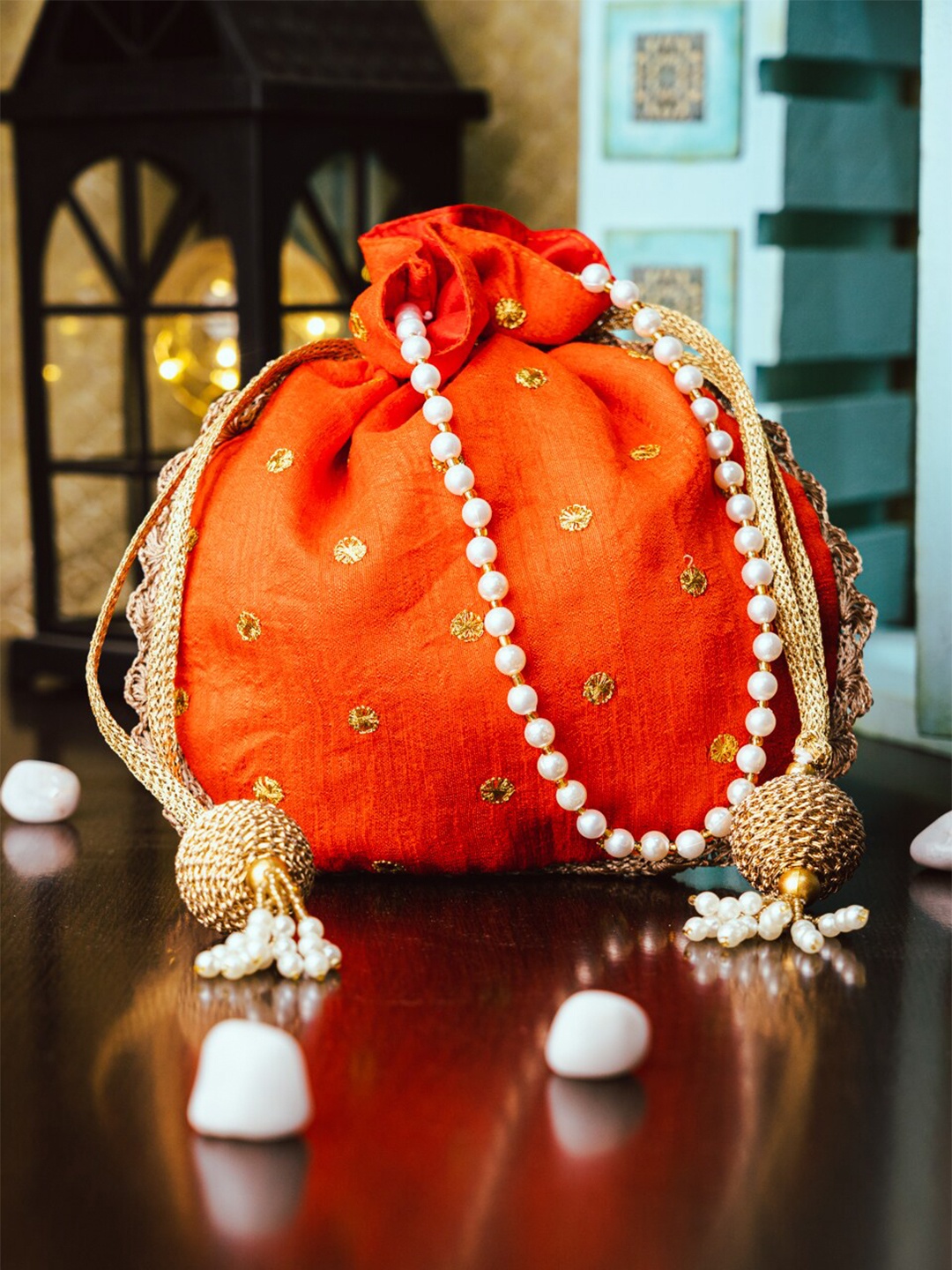 

NR By Nidhi Rathi Red & Gold-Toned Hand Embroidered Potli Clutch