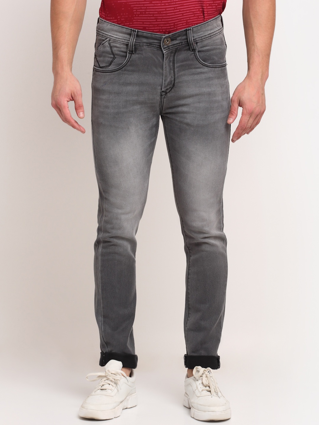 

Rodamo Men Grey Slim Fit Mildly Distressed Heavy Fade Stretchable Jeans