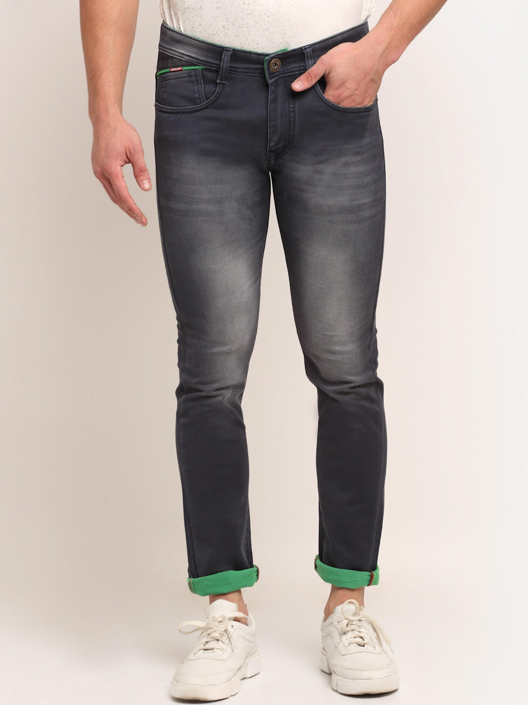 

Rodamo Men Grey Slim Fit Slash Knee Heavy Fade Stretchable Jeans