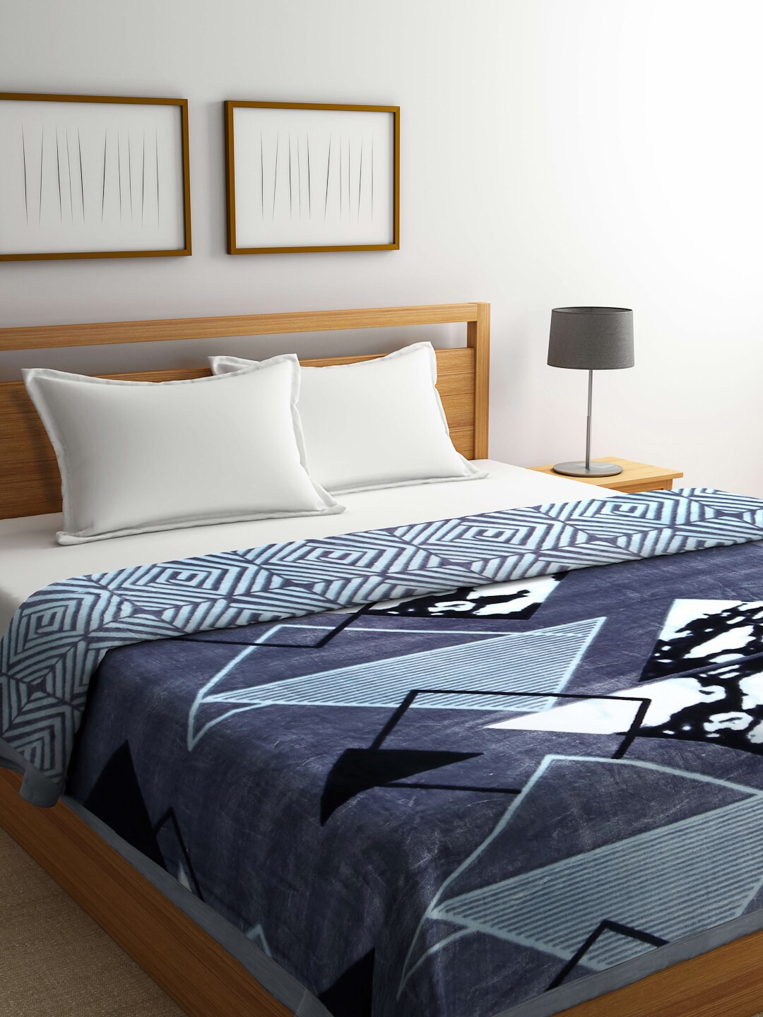 

KLOTTHE Grey & Blue Geometric 850 GSM Wool Heavy Winter Double Bed Blanket