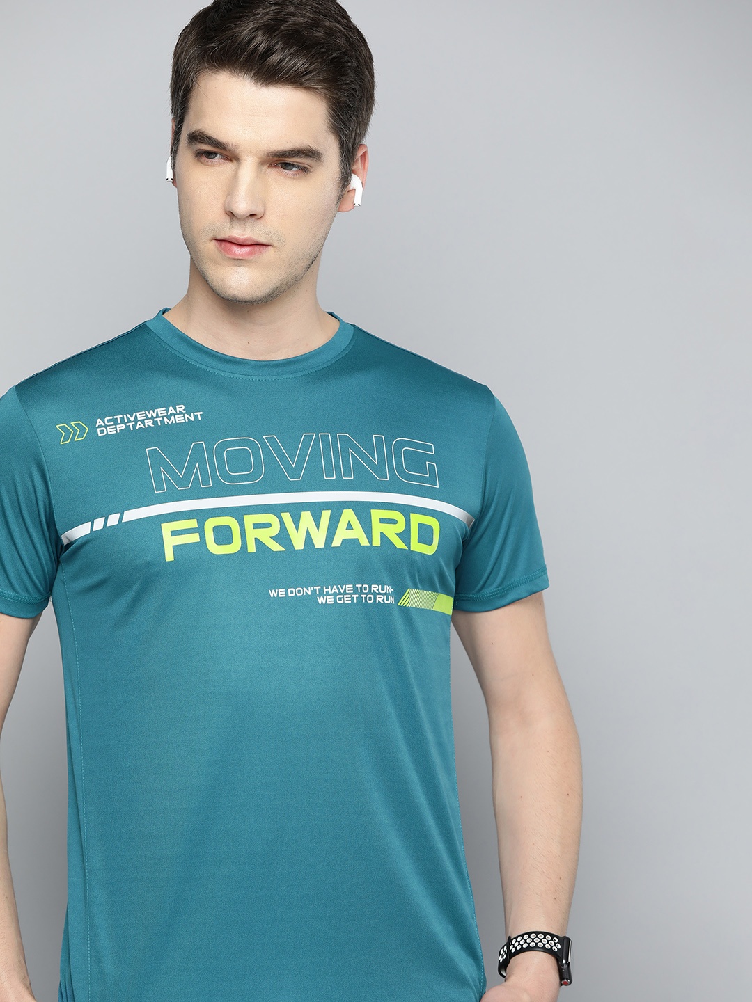 

Slazenger Men Teal Green Typography Printed T-shirt