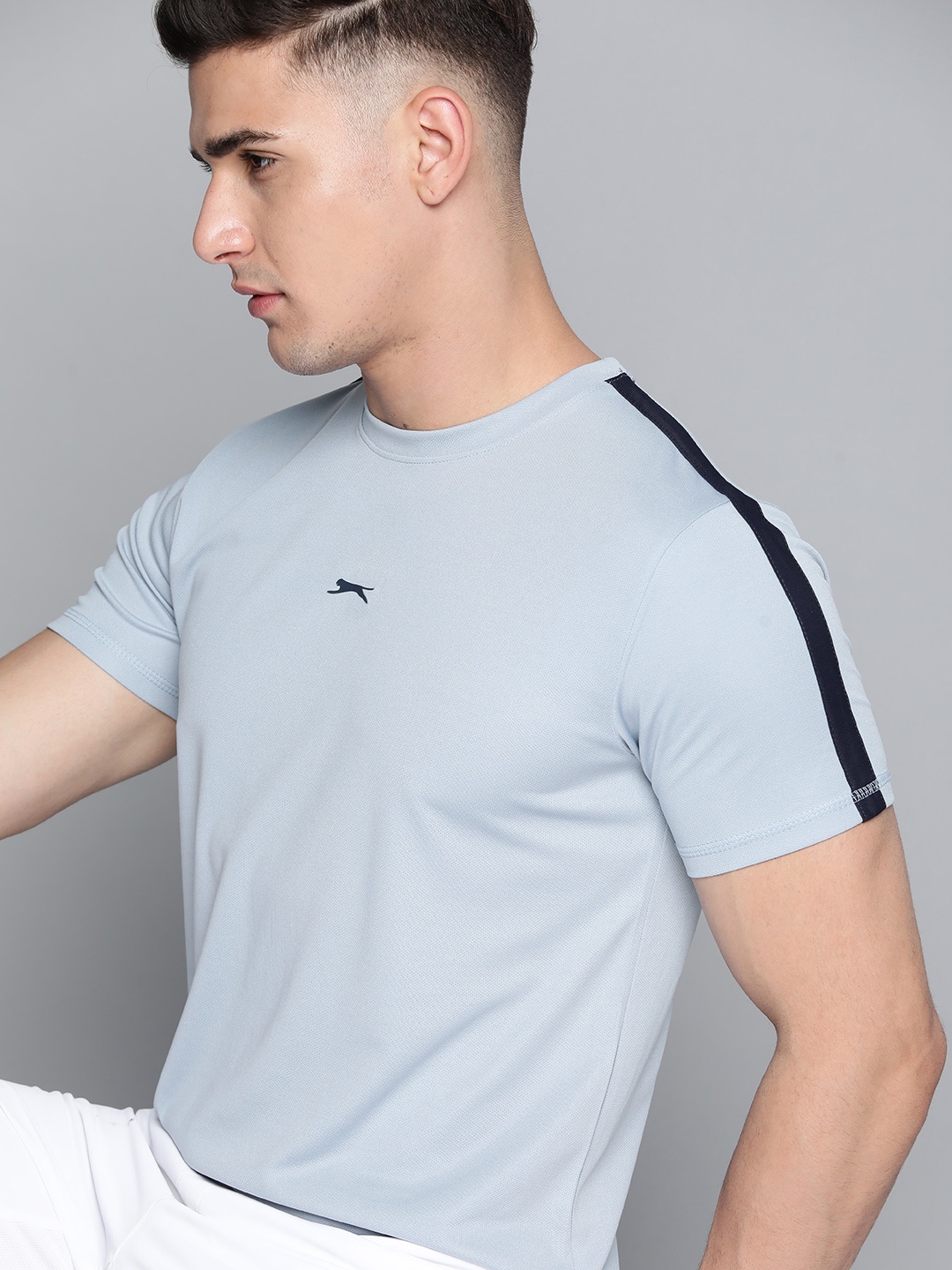 

Slazenger Men Grey Brand Logo Printed Ultra-Dry T-shirt