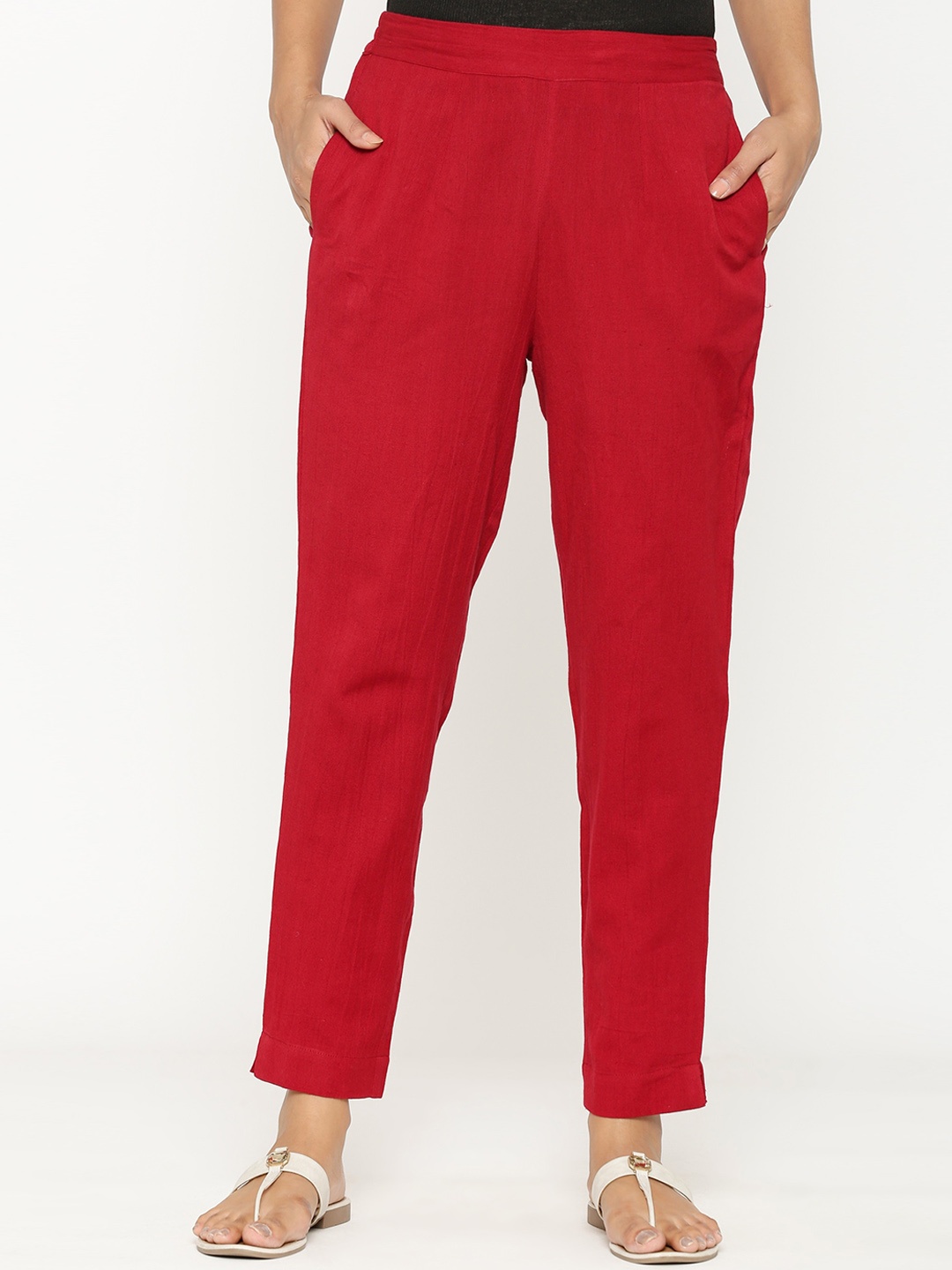 

MAIYEE Women Maroon Trousers