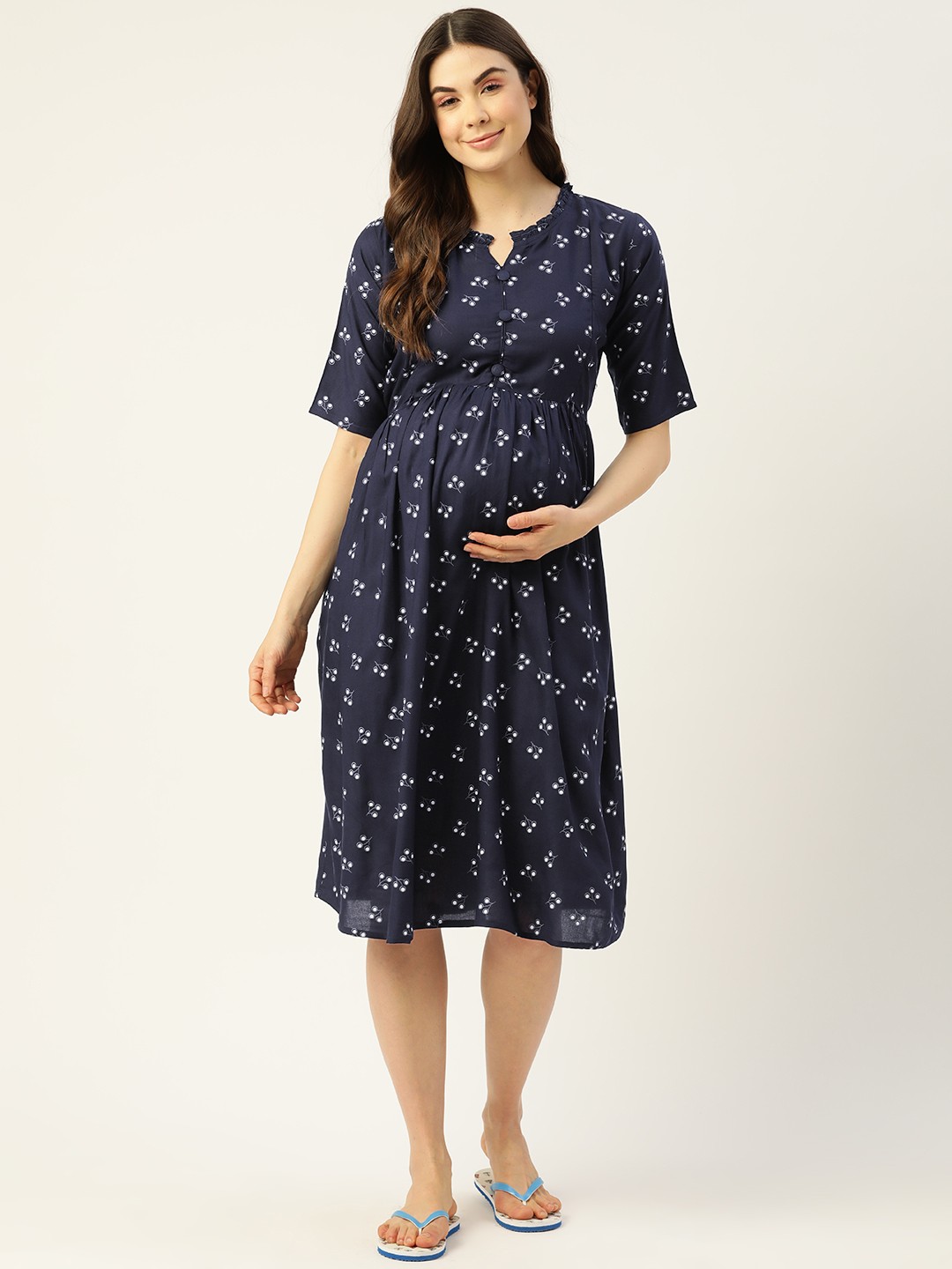 

Sweet Dreams Navy Blue & White Printed Nursing Maternity Nightdress