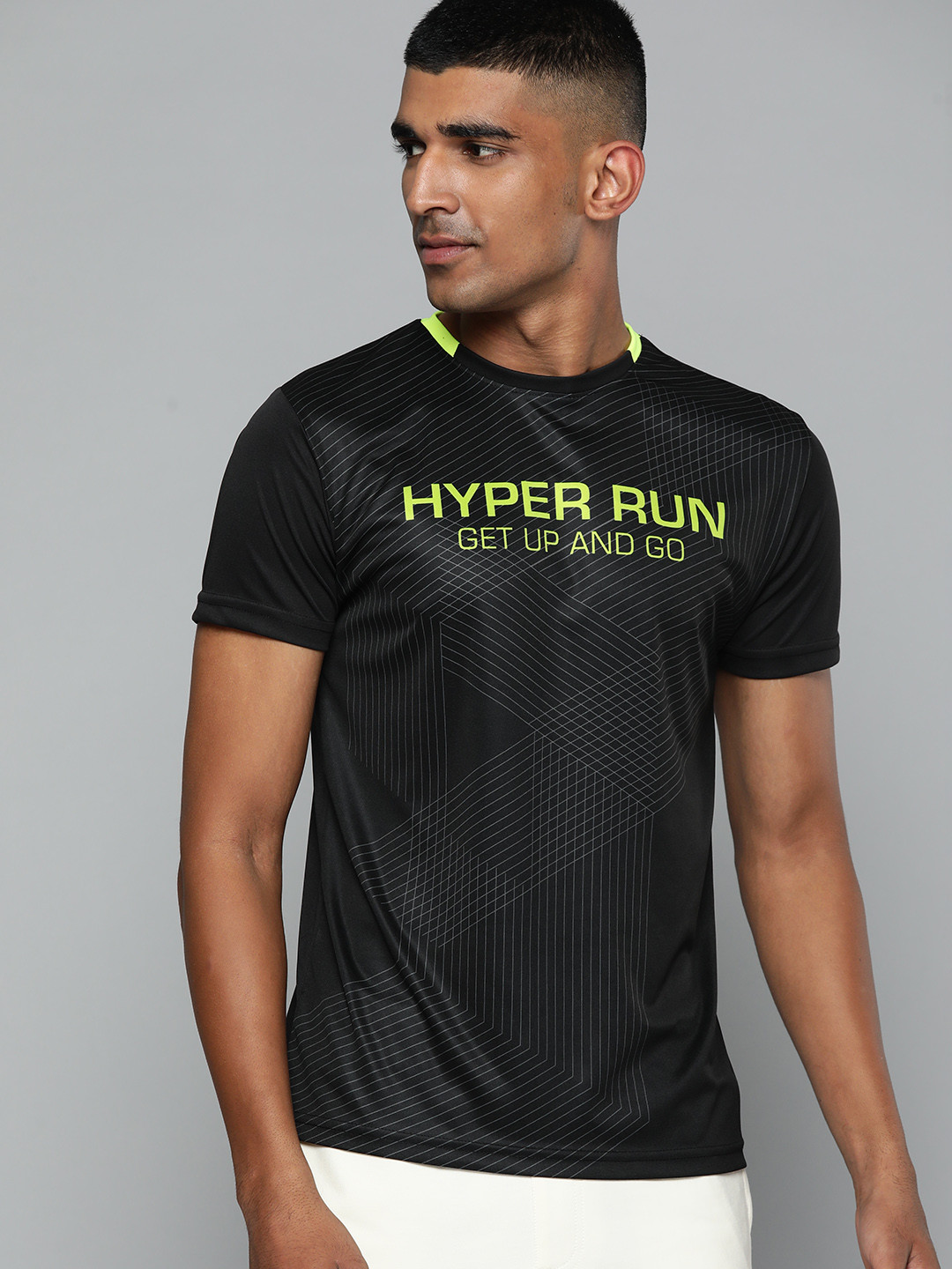 

Slazenger Men Black & Fluorescent Green Typography Printed T-shirt
