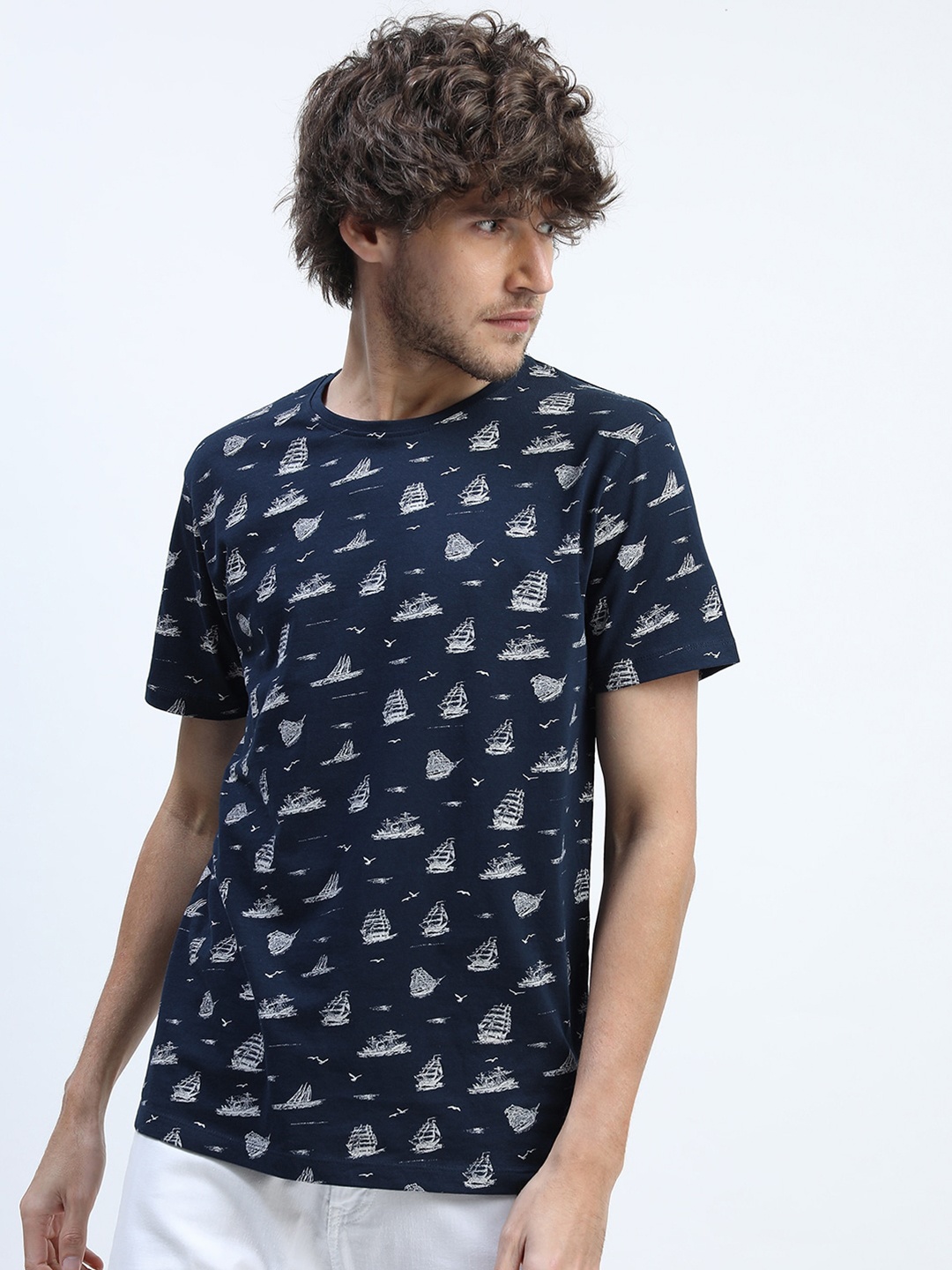 

HIGHLANDER Men Navy Blue Printed Round Neck Slim Fit T-shirt