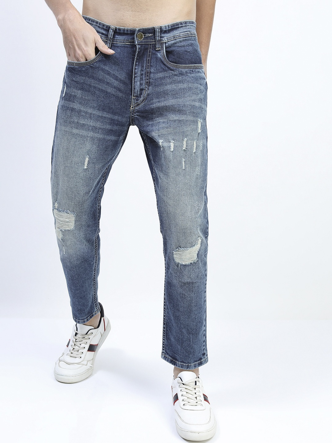 

LOCOMOTIVE Men Blue Tapered Fit Mildly Distressed Heavy Fade Stretchable Jeans