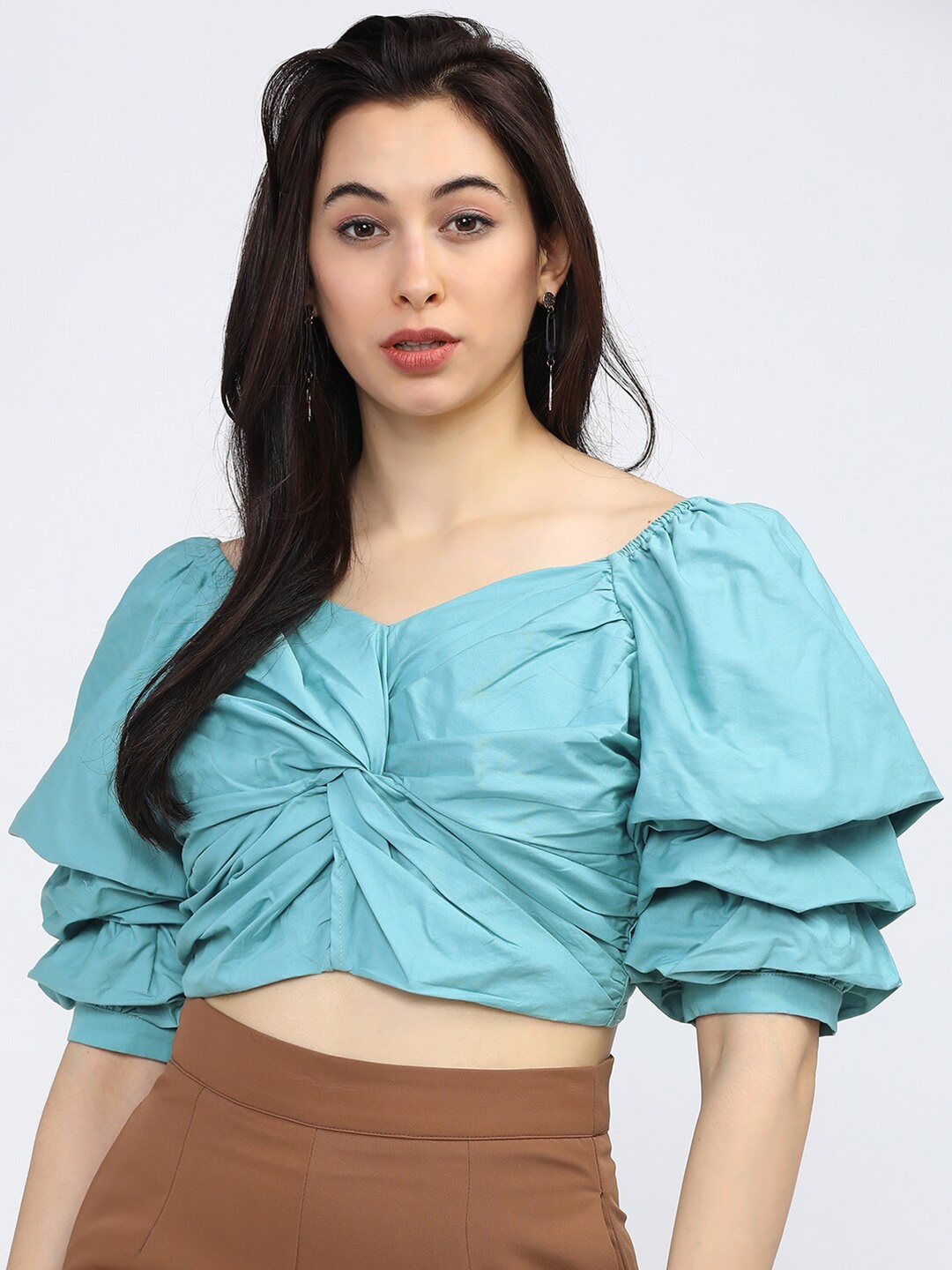 

Tokyo Talkies Teal Sweetheart Neck Pure Cotton Twist Crop Top