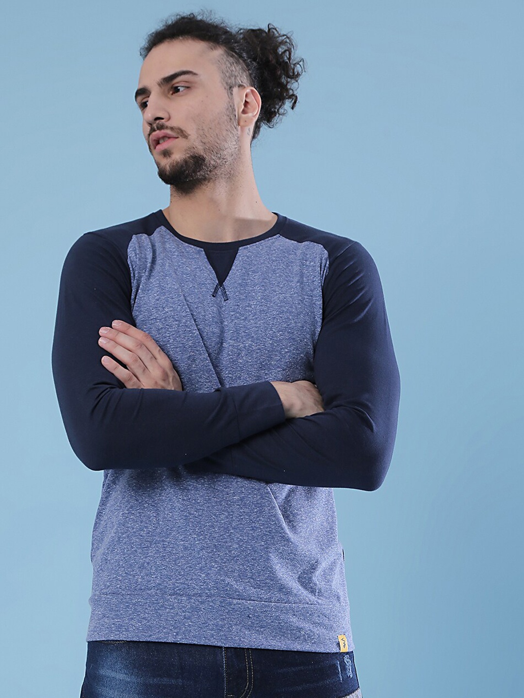 Campus Sutra Men Blue Typography Striped Applique Outdoor T-shirt