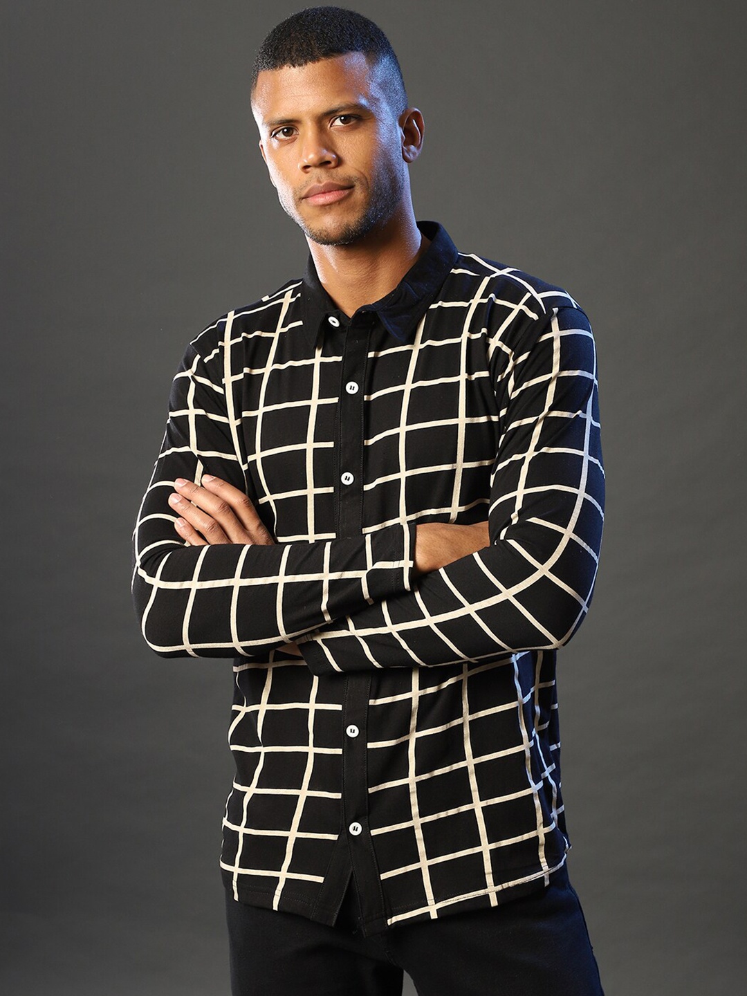 

Campus Sutra Men Black Classic Windowpane Checks Checked Casual Shirt