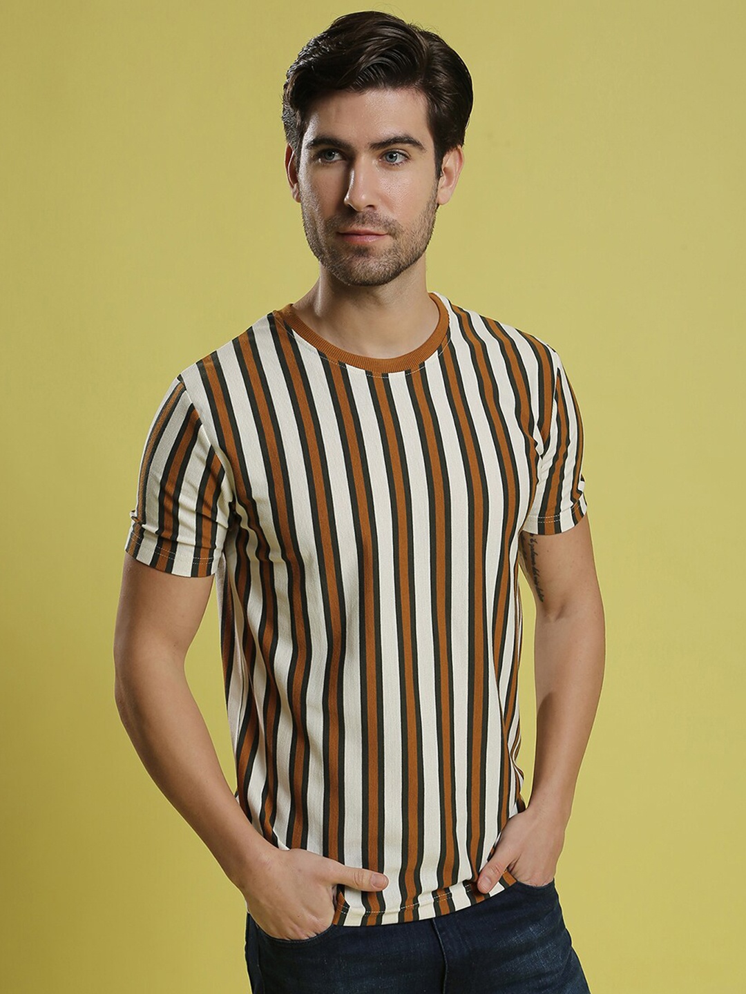 

Campus Sutra Men Multicoloured Striped Pockets Outdoor T-shirt, Multi