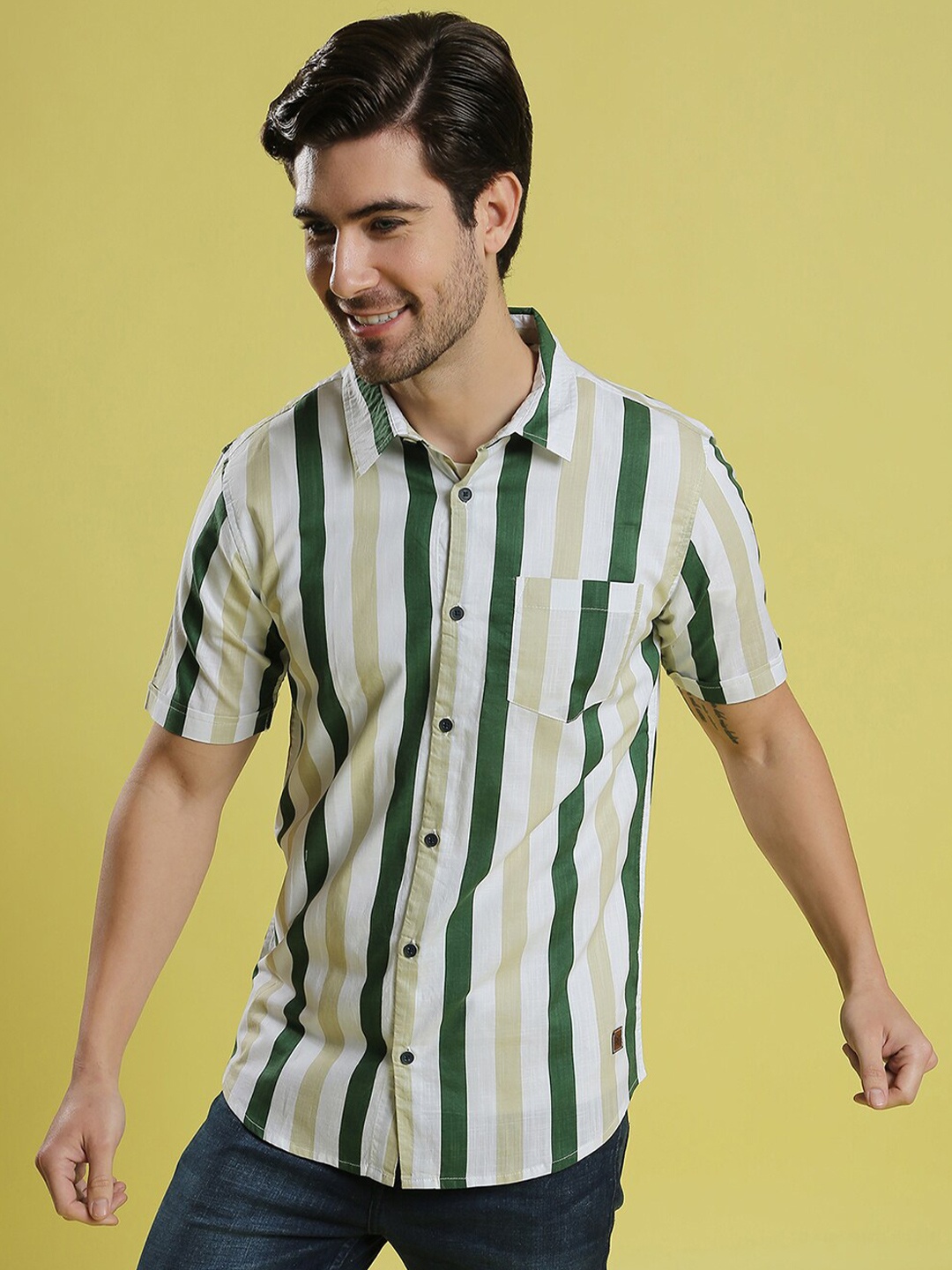 

Campus Sutra Men Multicoloured Classic Striped Casual Shirt, Multi
