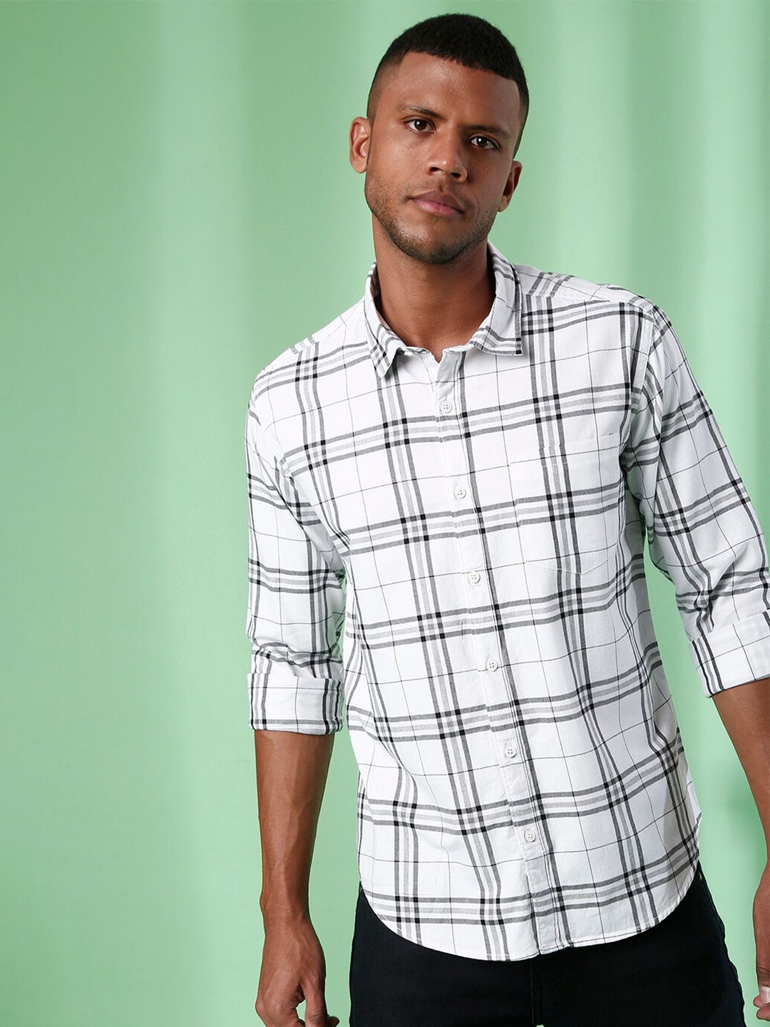 

Campus Sutra Men White Classic Windowpane Checks Checked Casual Shirt