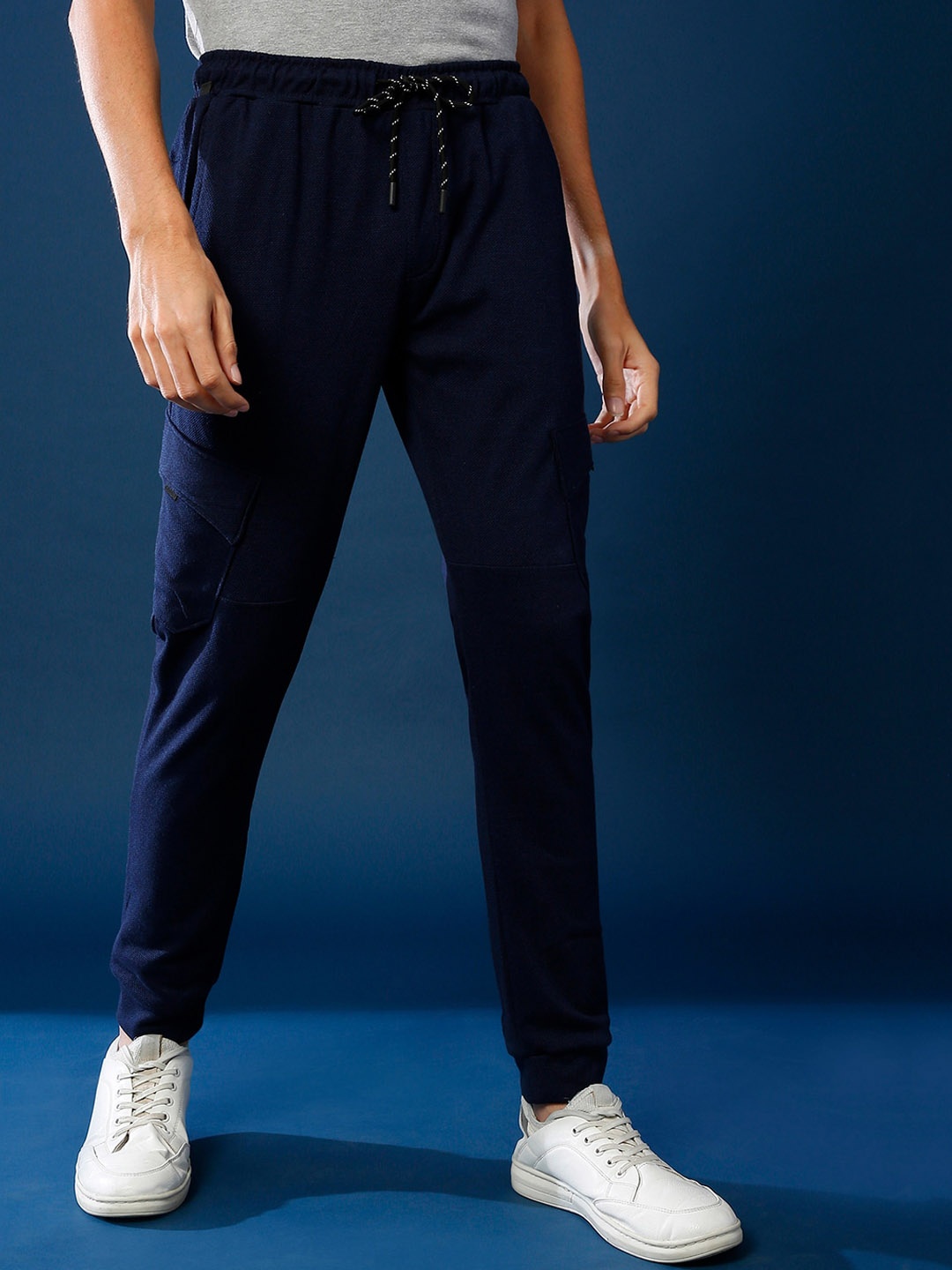 

Campus Sutra Men Navy Blue Solid Cotton Joggers