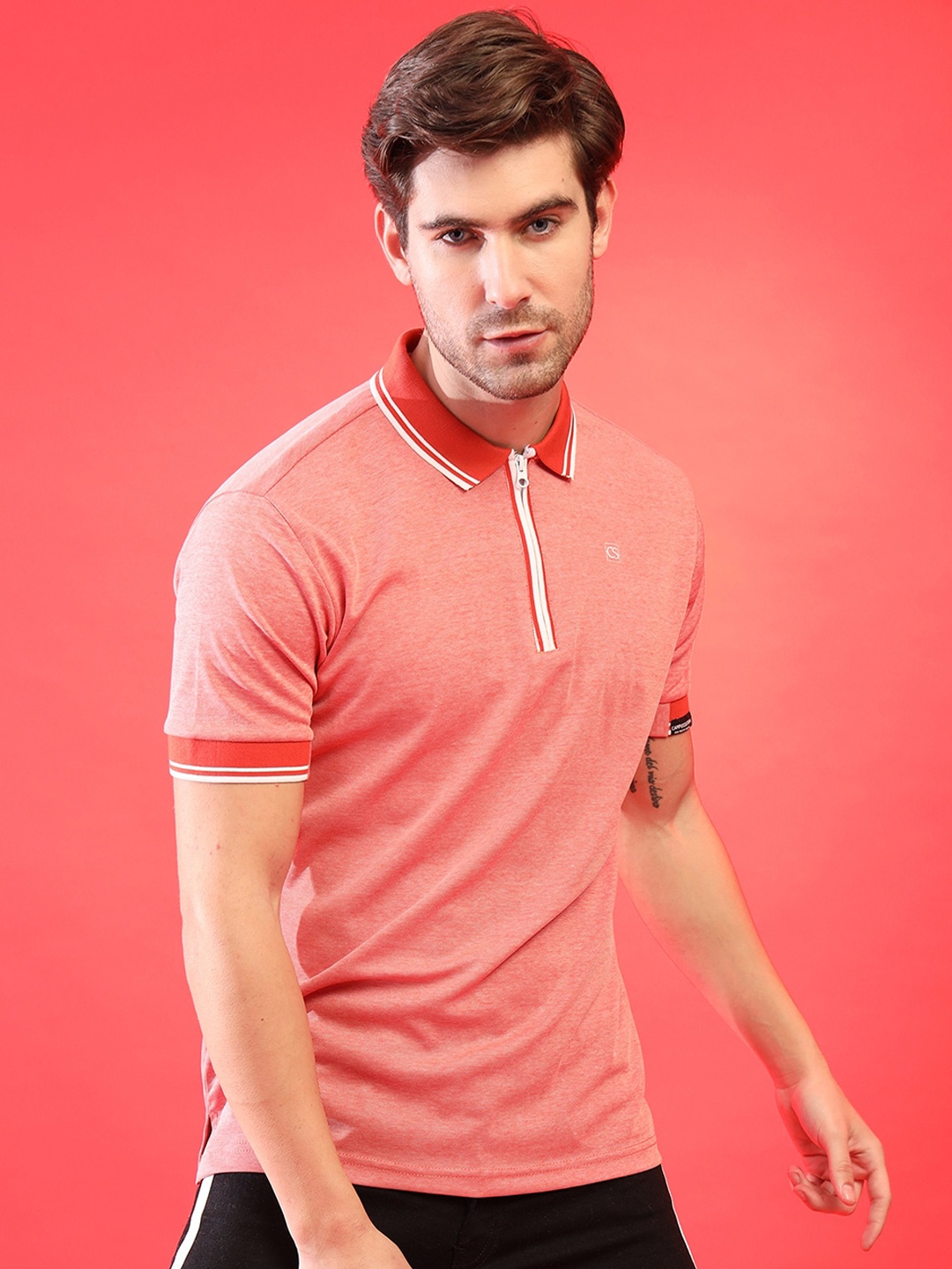 

Campus Sutra Men Orange Polo Collar Pockets Outdoor T-shirt