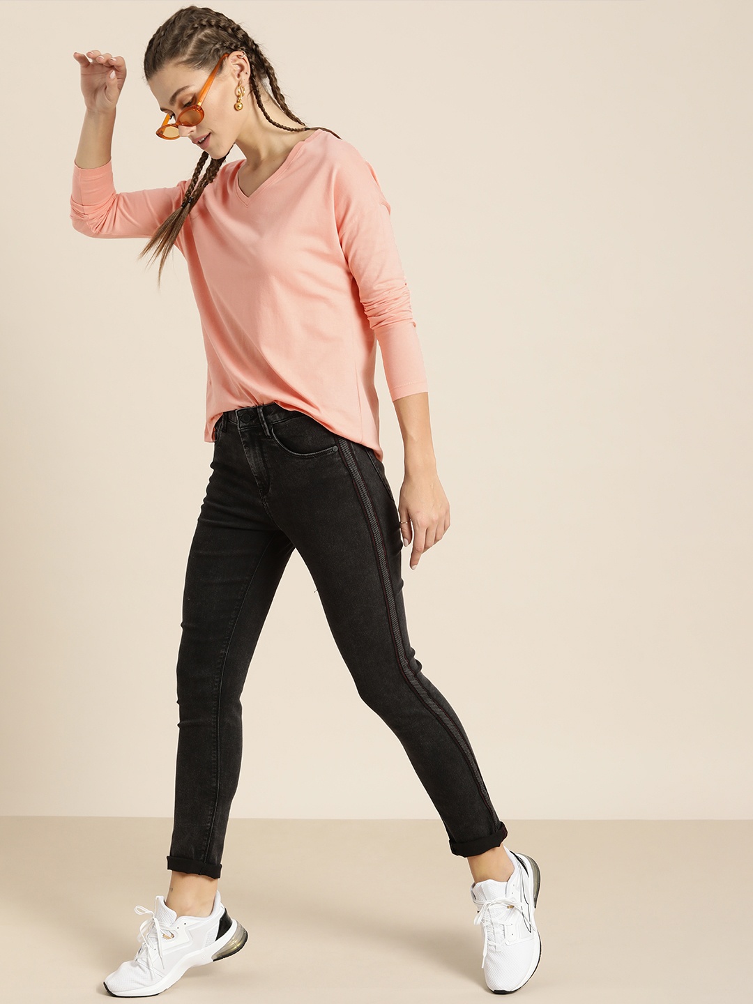 

Moda Rapido Women Peach-Coloured Solid V-Neck Extended Sleeves T-shirt