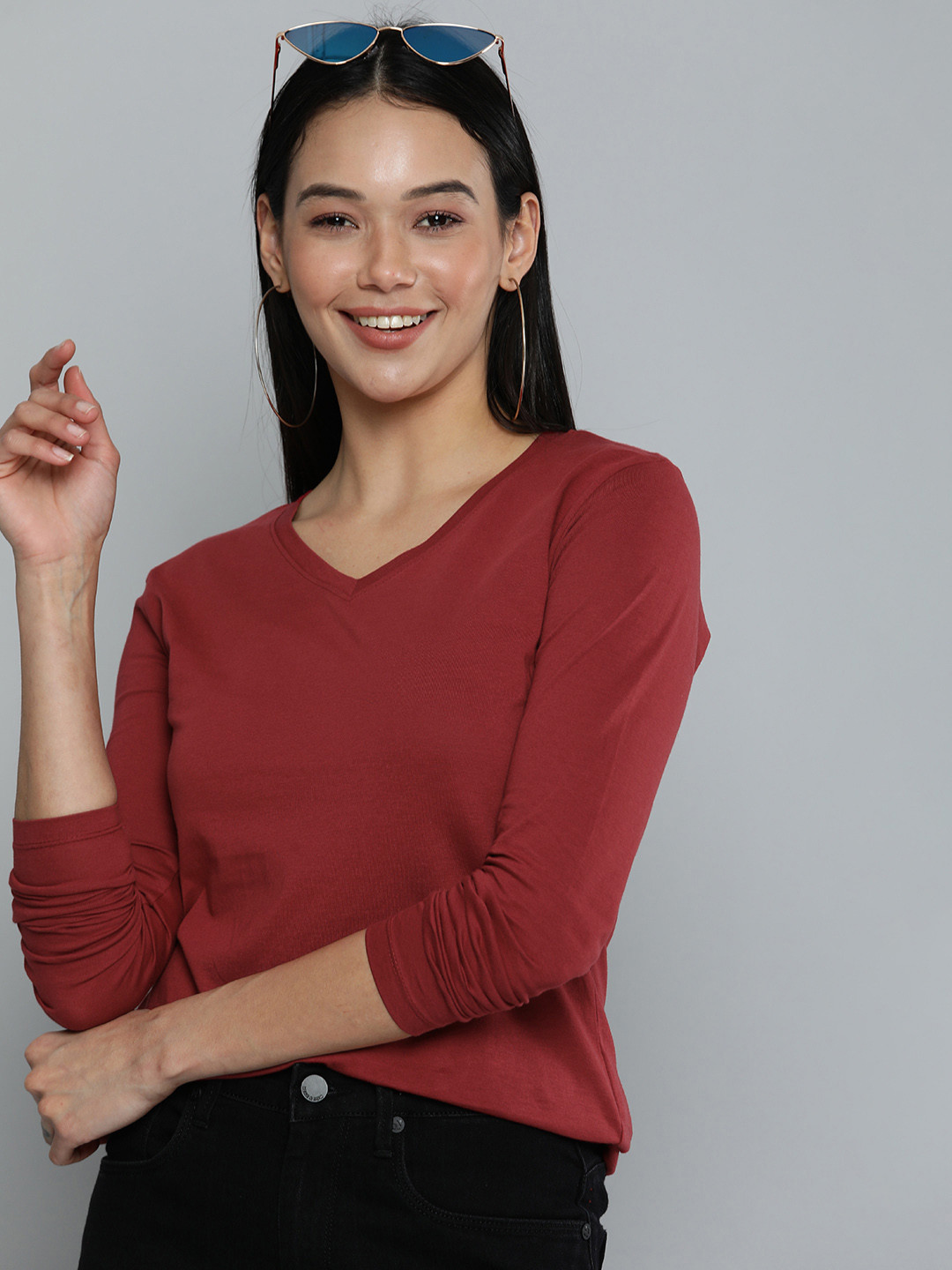 

HERE&NOW Women Maroon Solid V-Neck Pure Cotton T-shirt